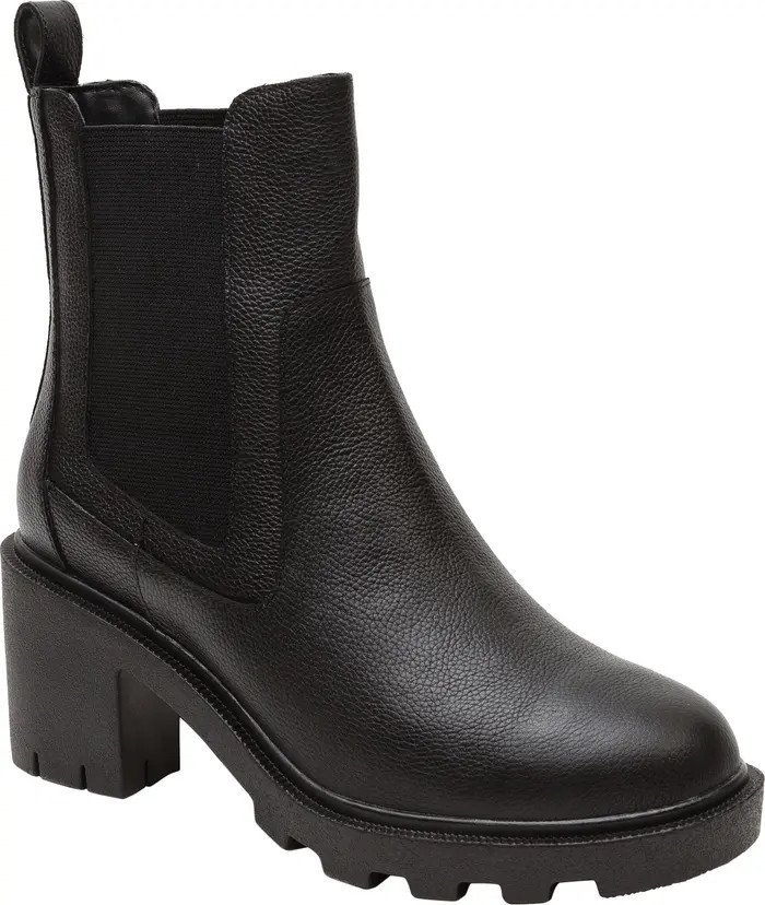 Lisa Vicky Jolt Chelsea Boot (Women) | Nordstromrack | Nordstrom Rack