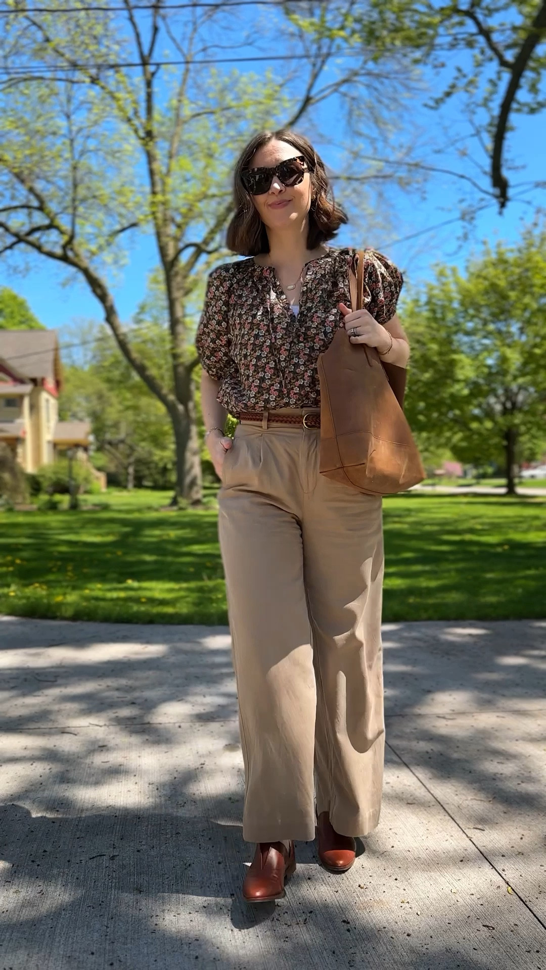 Work outfit for moms.
Trousers run big. I sized down one  

#LTKStyleTip