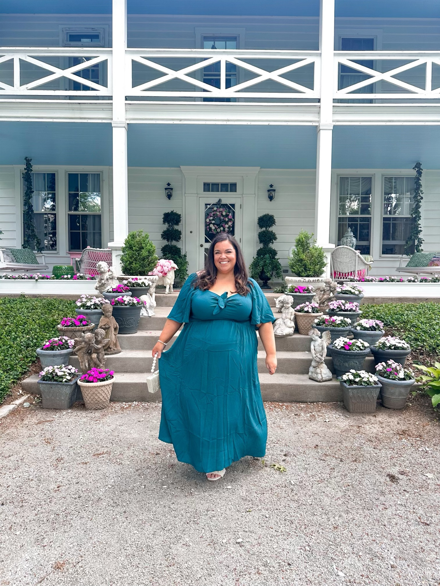 If you need a dress for a wedding this summer that has sleeves, this one is SC pretty and comfortable. I'm wearing a xxl and it fits a little oversized.


#LTKStyleTip #LTKPlusSize #LTKFindsUnder50