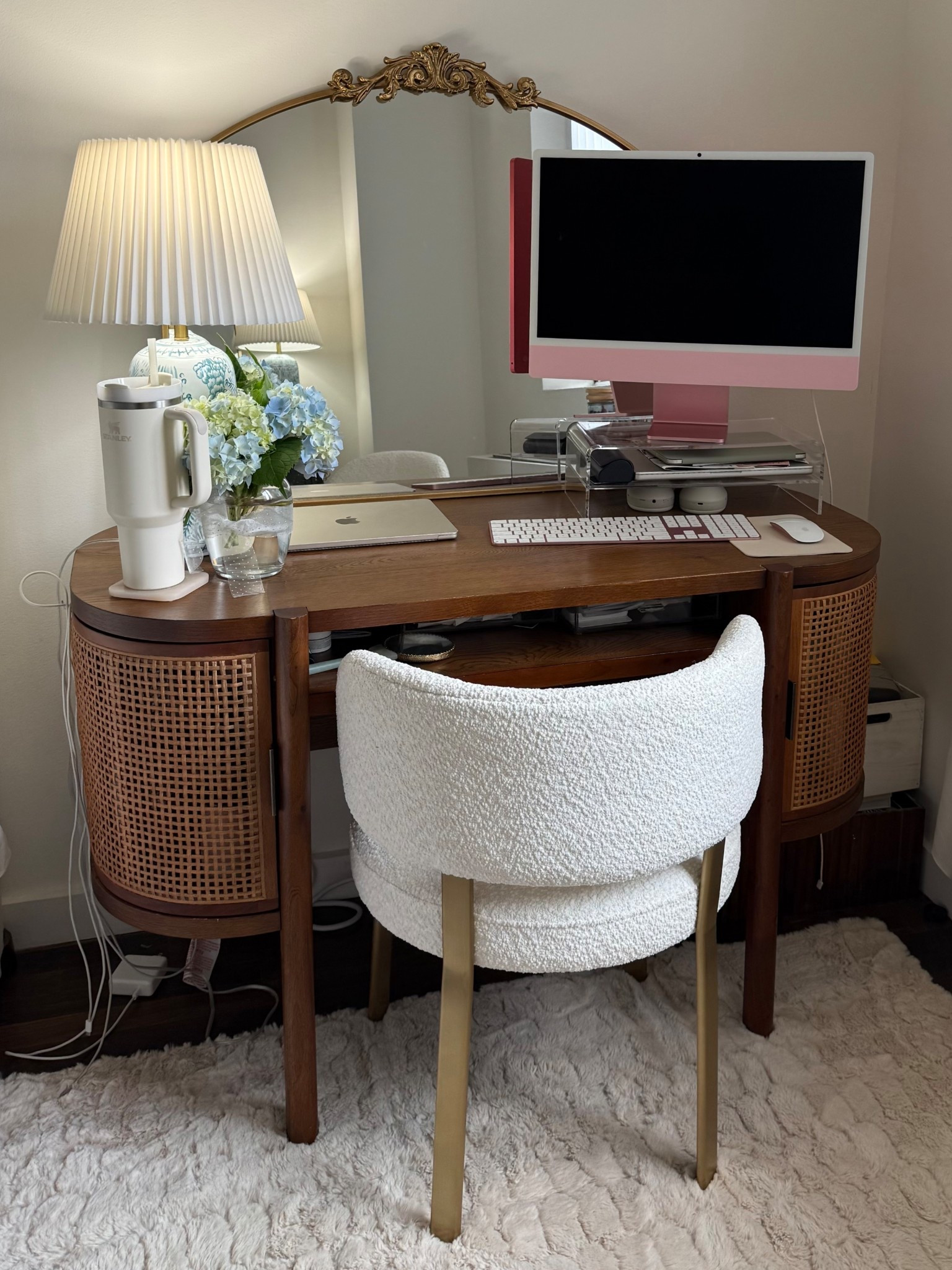 finally got a desk chair from @wayfair after a YEAR of living here!! 

linked my entire desk set up, got lots of questions about this desk! I love it, has great storage and is a quality build (it’s so heavy lol)

#LTKHome