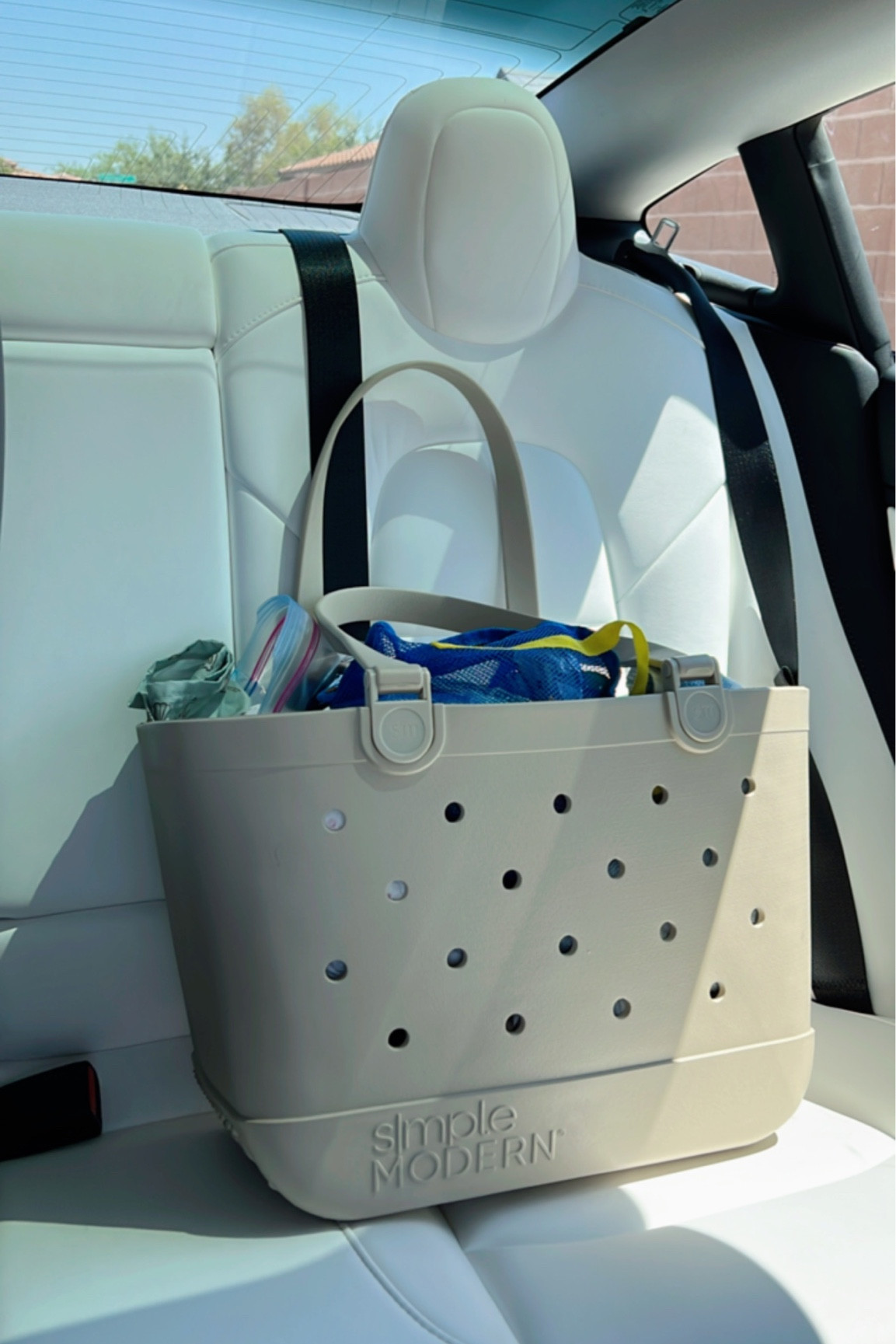 Size Large - the perfect bag for moms on the go. mommy and toddler outdoor activities, travel, sports mom, etc.

#simplemodern #beachbag #mommybag #waterproofbag #totebag #amazonfinds #amazonmusthave #boggbaglookalike #mothersdaygift #giftideasformom #giftideasforher #simplemodern #beachbag #travelbag #springtote #summertote #waterprooftotes #amazonfinds #amazonmusthaves #amazondeals #giftideasforher #giftideasformom #giftideasforgrandma #rubbertotebag #mothersday #mothersdaygifts #amazonprimesale #affordablefinds #boggbagdupe #boggbaglookalike #boggbaglookforless #ltkswim #ltktravel

#LTKTravel #LTKFindsUnder100 #LTKItBag