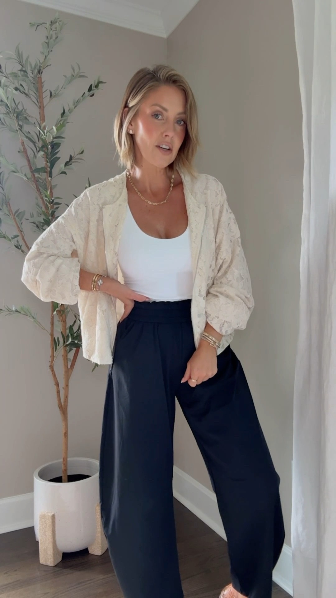 XS jacket / XS tank / XS Amazon barrel leg pants

#LTKootd #LTKPetite #LTKOver40