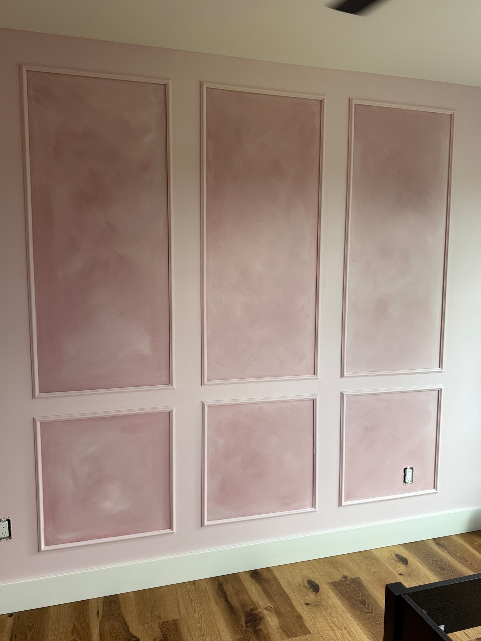 toddler room upgrades with peel and stick molding! 💓☁️

#LTKKids #LTKFamily #LTKHome