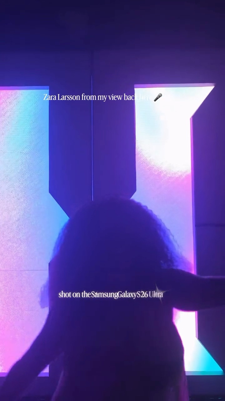 how is my mind still at this show but my heart is already in summer mode ☀️✨

counting down the days to warm nights, concerts, and outfits that don’t need a jacket >>

#NoBadSeats really had me locked in from start to finish 😭

summer, i’m ready for you 🤍

@SamsungCanada thanks for the experience ✨

#GalaxyS26Ultra #stylebyemmanuela #torontoconcerts #midnightsuntour

#LTKtravel #LTKdatenight #LTKcanada