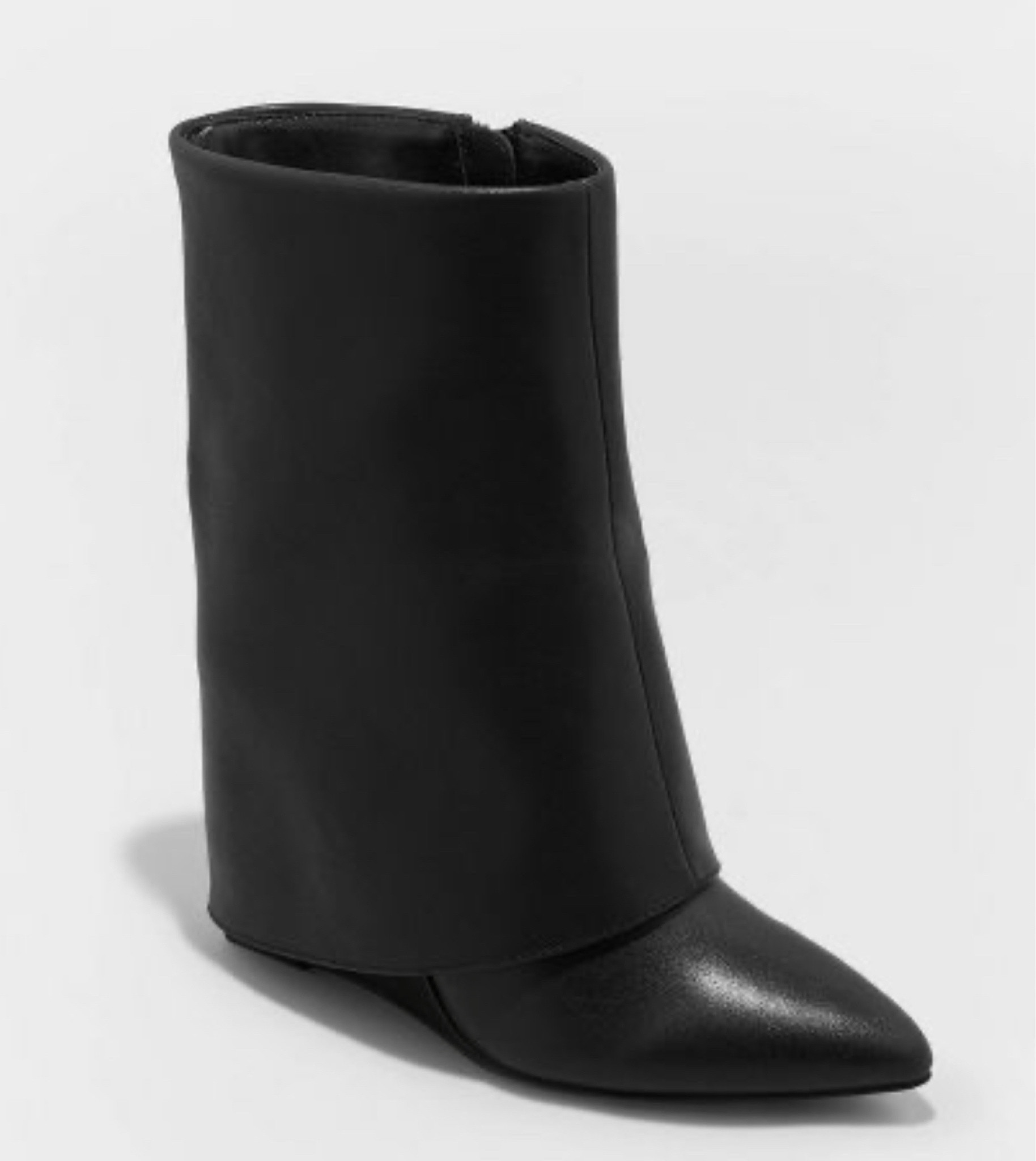 Found these short shark boot inspired boots at Target! They run TTS! #targetfinds #targetstyle 

#LTKshoecrush #LTKfindsunder100 #LTKSeasonal
