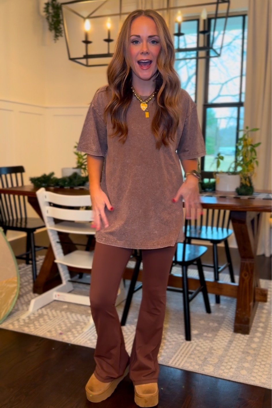 Linking the brown yoga pants here 🤎🫶🏼✨

#LTKGiftGuide #LTKSeasonal #LTKStyleTip