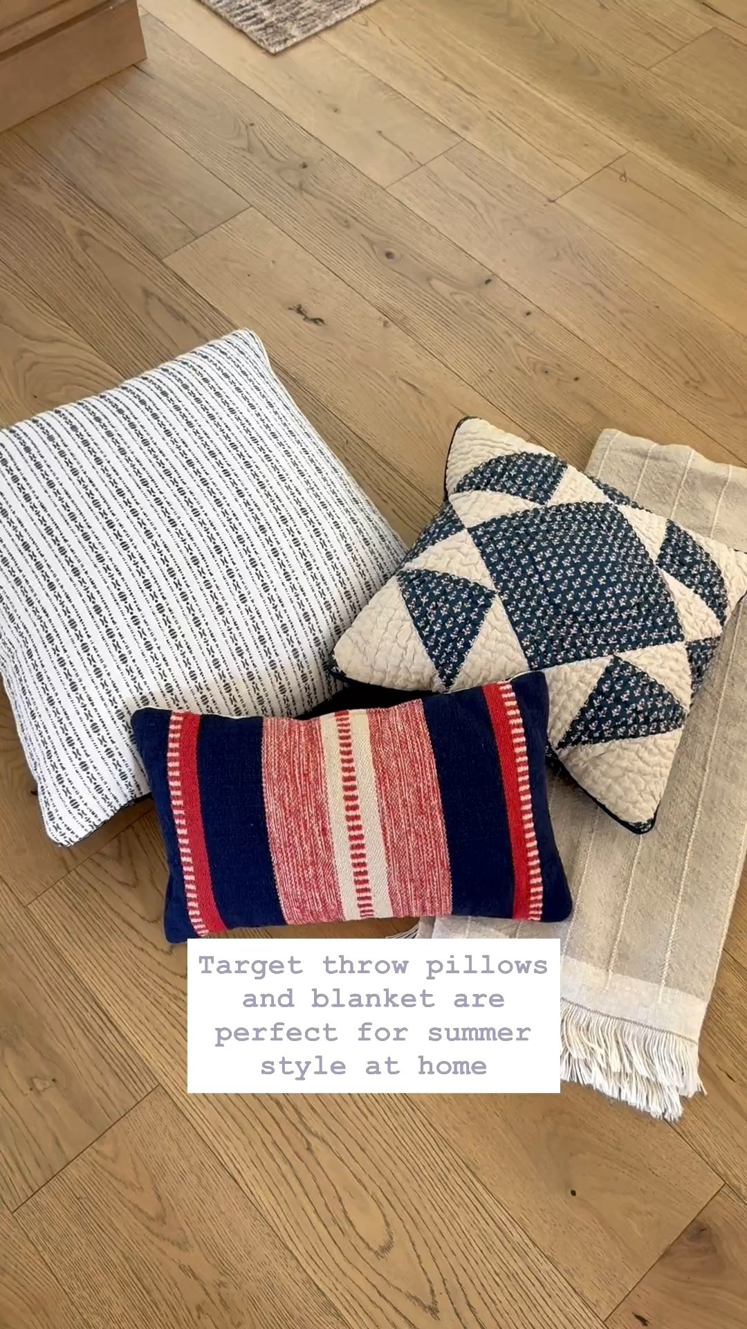 Target summer decor finds! Love these Target throw pillows and blanket 

Americana decor. 4th of July decor. Summer home decor. Target decor.