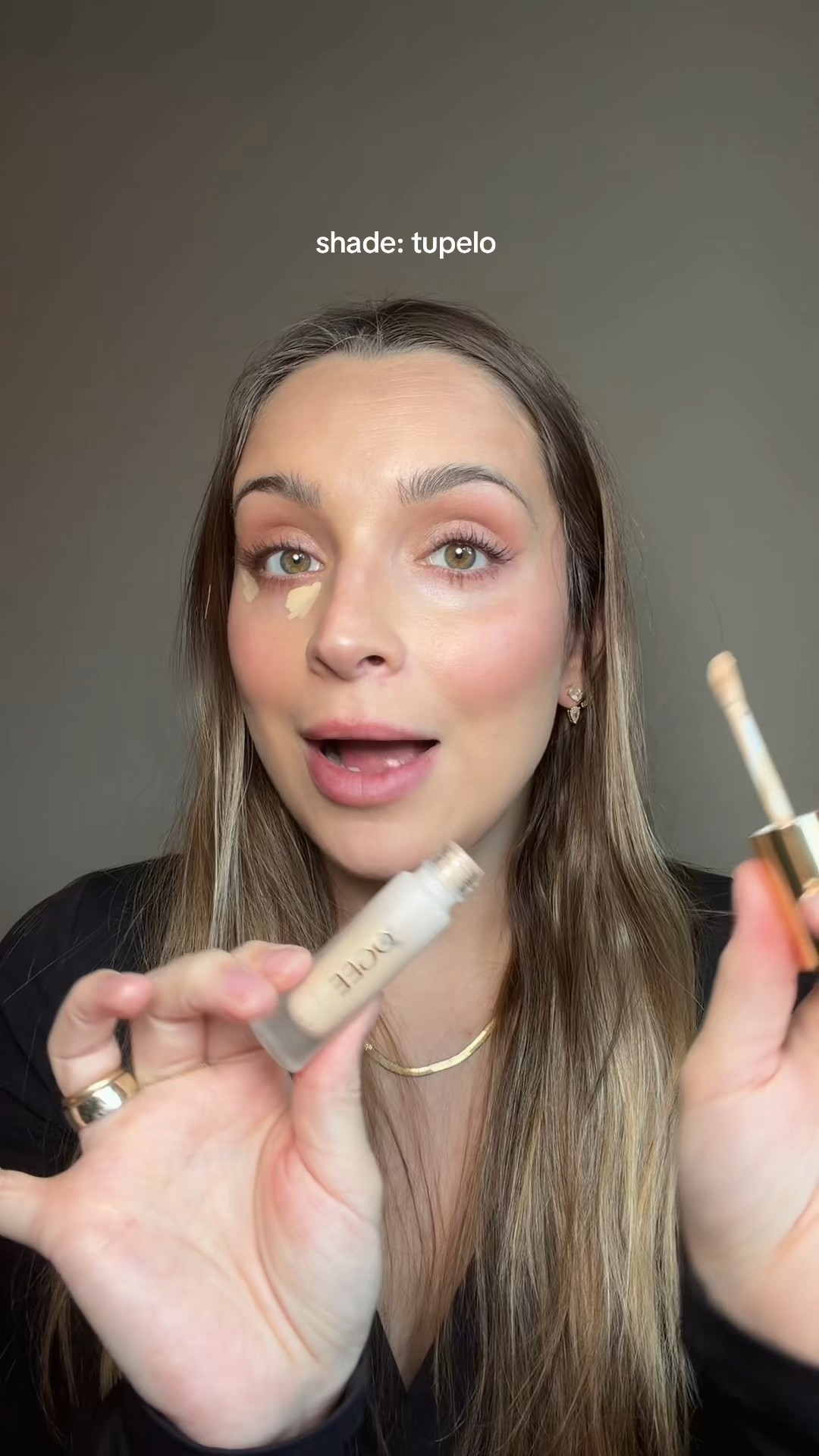 So creamy and so full coverage 

https://www.tiktok.com/t/ZTrtadeSL/

#LTKBeauty #LTKmomlife #LTKHoliday