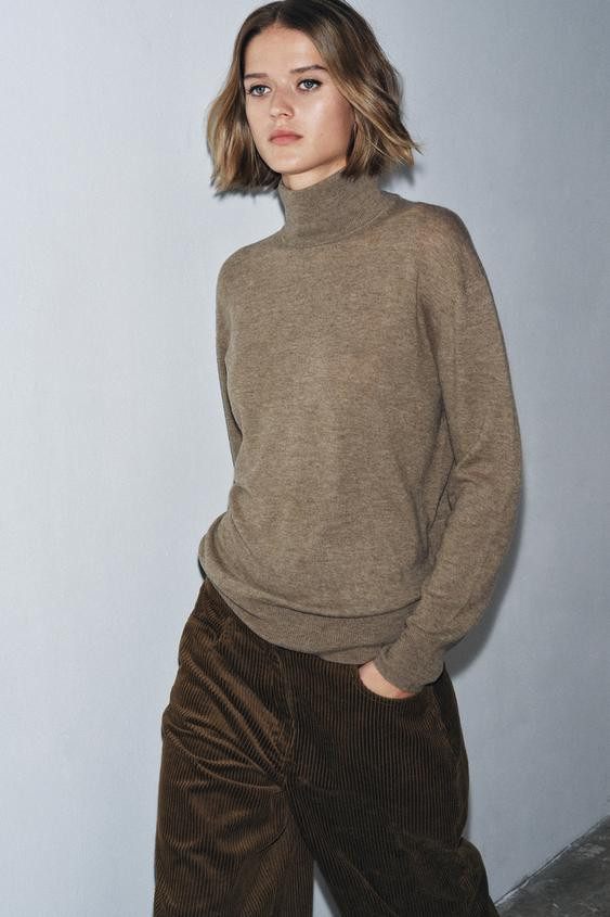 100% EXTRA SOFT WOOL SWEATER | Zara US