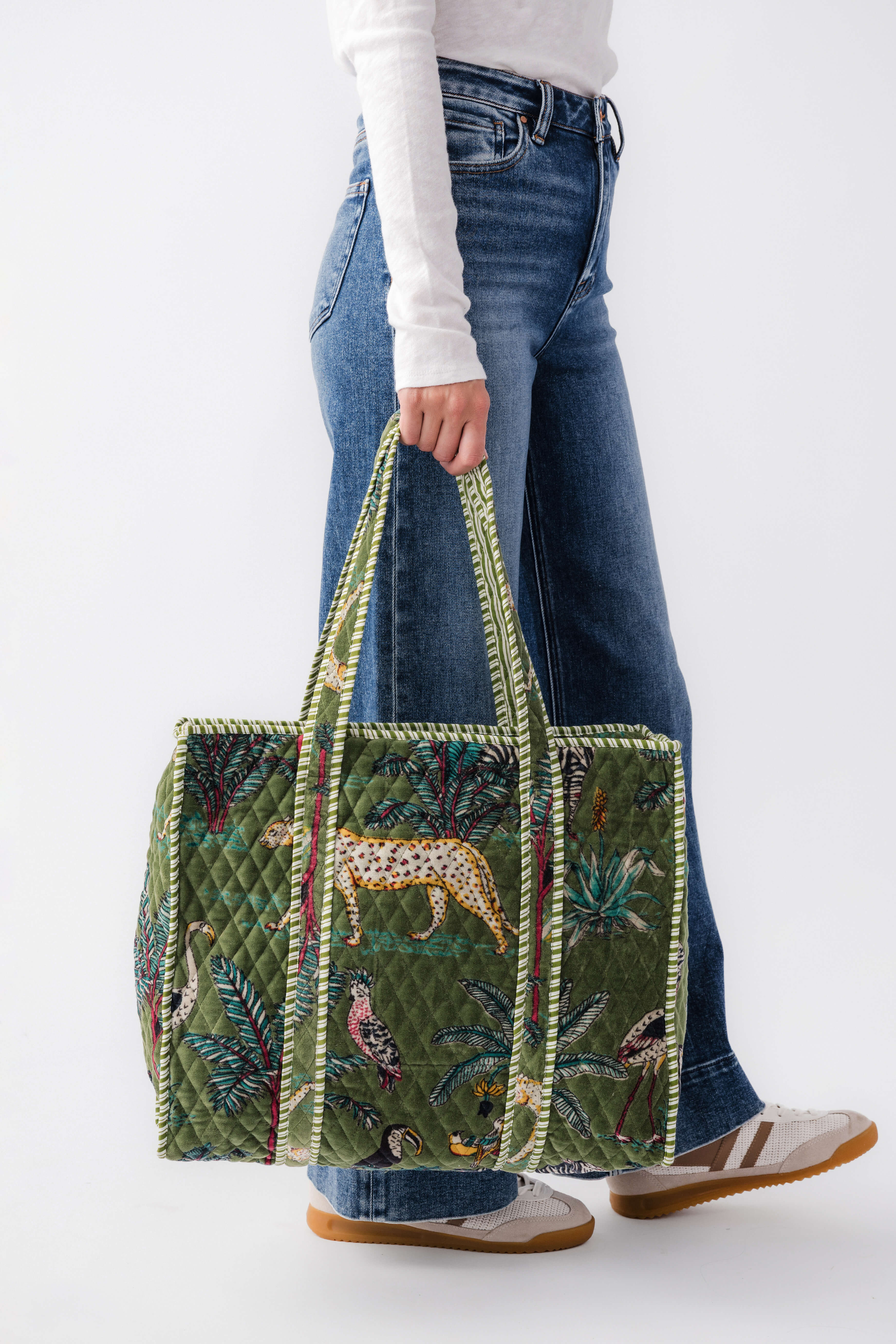 POL Quilted Everyday Tote | Social Threads