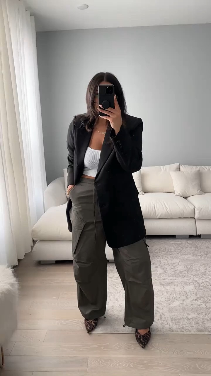 My go to fall outfit for a perfect night out

#LTKSeasonal #LTKootd #LTKgrwm