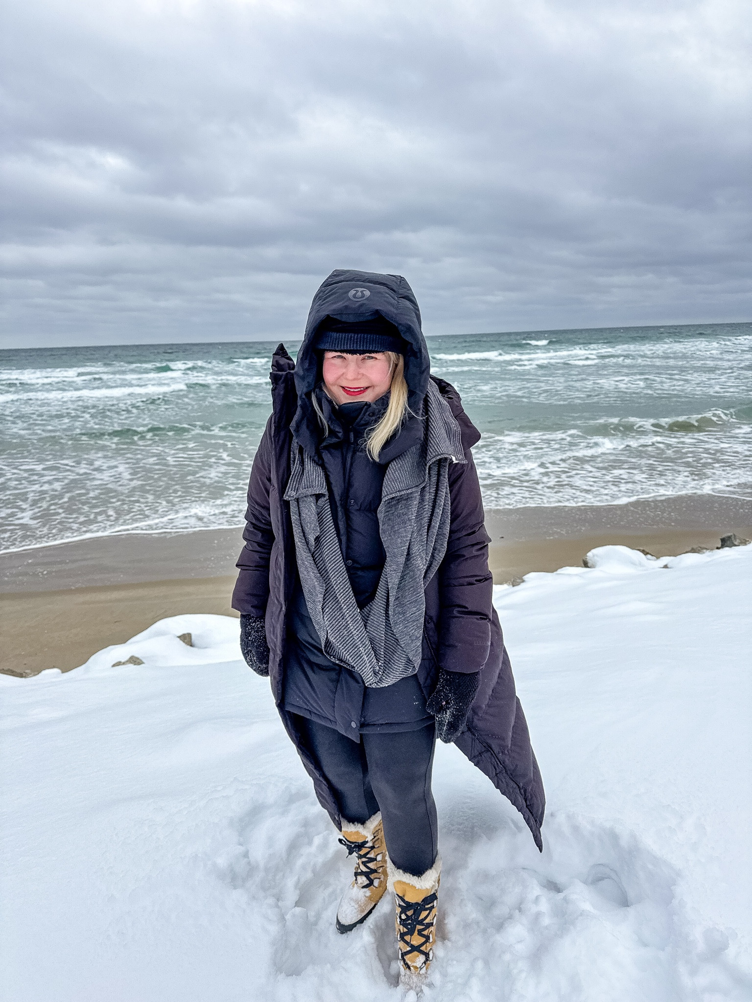 Ready for the polar vortex as well as the snowpocalypse😅 Lululemon has me covered with their wunder puffer and vest. 

#LTKSeasonal #LTKActive #LTKPetite