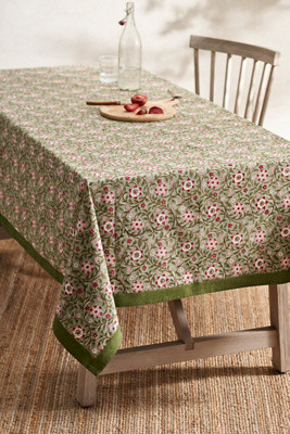 Roja Cotton Tablecloth, Extra Large Green | Terrain