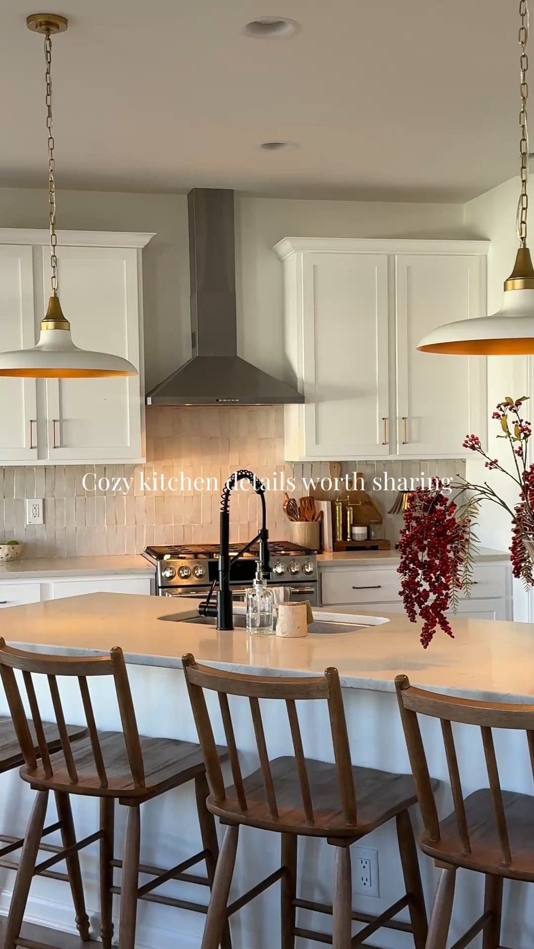 Cozy Kitchen details I genuinely love 🤎

These simple finds have made our kitchen feel warmer and more lived in.


🤎 Follow @neutralcatt for calm, functional spaces meant to be lived in

