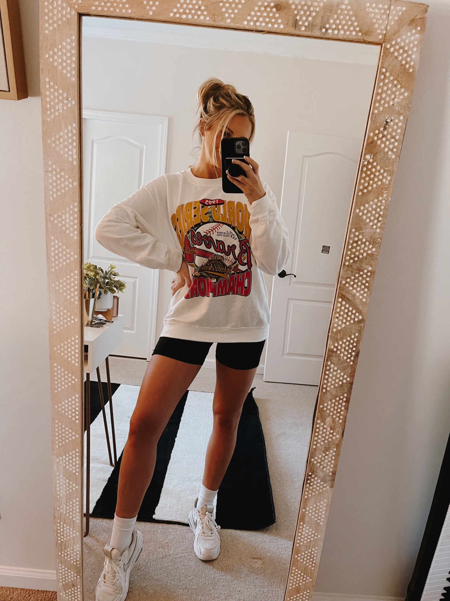 Total Diana vibes! Comfiest sweatshirt just in time for the Braves playoffs. Go Braves! #comfy #90s 

#LTKunder50