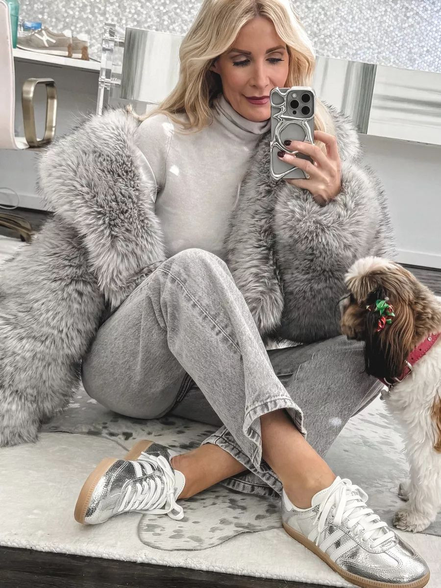 Loving these silver Adidas Sambas! The color is amazing and they’re so incredibly comfortable!! And how about this fab faux fur jacket?! It’s quite the statement maker and trust me is makes every look more luxe!! It runs tts, I’m wearing an XS. 



  

#LTKFindsUnder100 #LTKootd #LTKSeasonal #LTKOver40 #LTKFindsUnder100