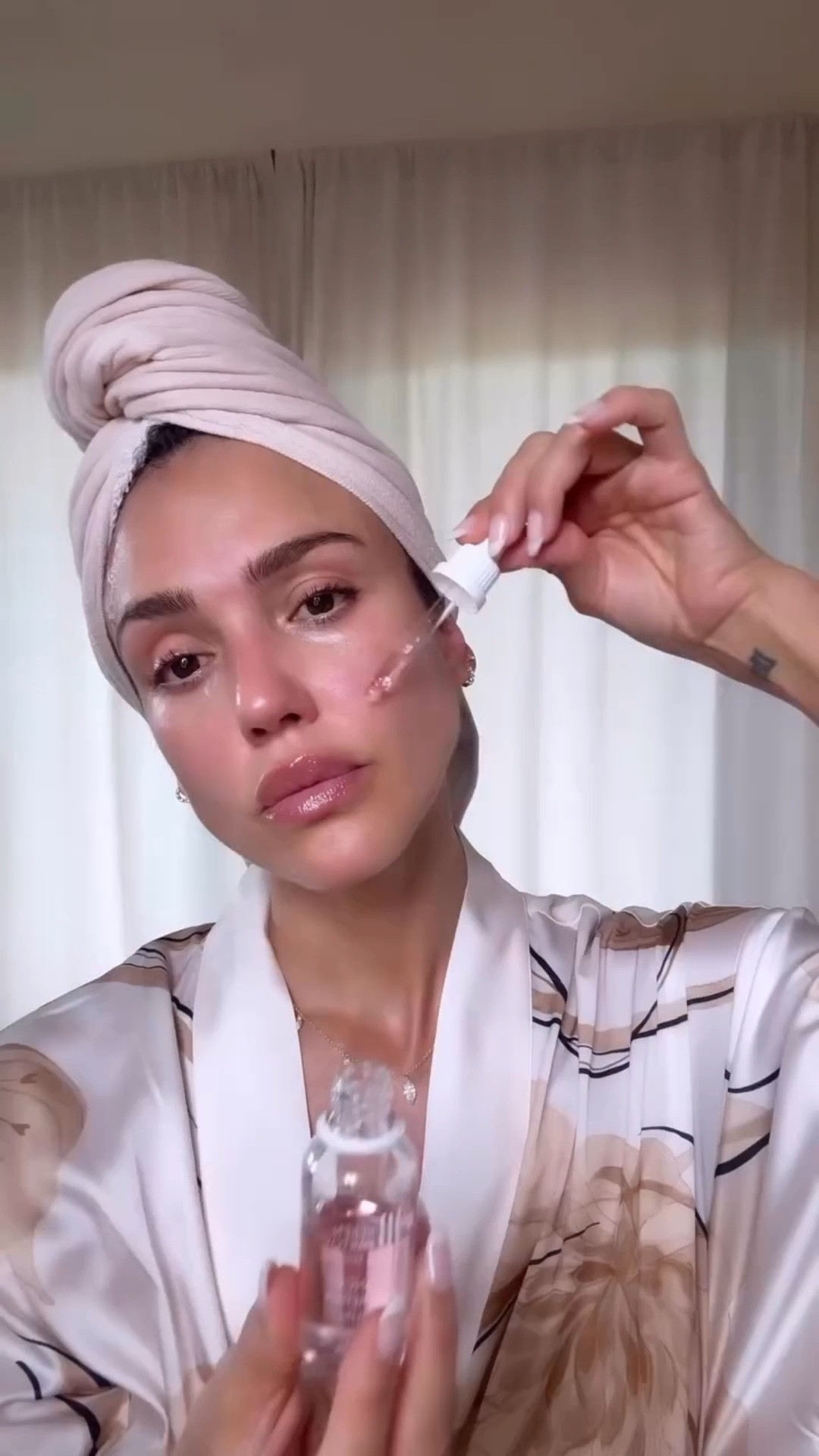 Jessica Alba gave her fans what they want and just dropped another ultimate get ready with me video on her Instagram, and it’s glow goals from start to finish.

From her radiance-boosting serum and dewy cream to the glossy lips, feathered brows, and that effortless, healthy shine only Jessica can pull off, I found everything she used so you can recreate her exact look

#LTKBeauty #LTKMothersDay #LTKgrwm