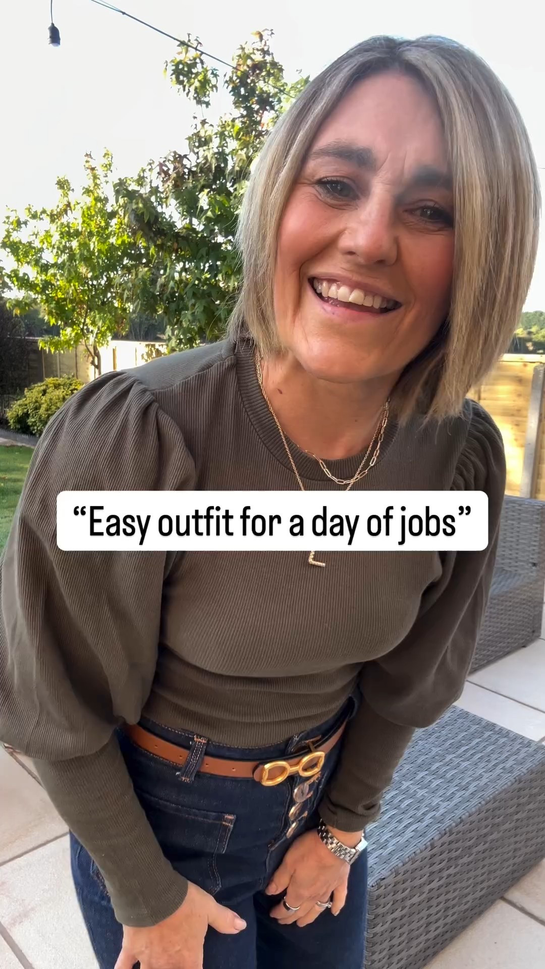 Busy day incoming so easy outfit needed.

These Zara jeans have been a favourite in my wardrobe this summer & now they’re working & transitioning into Autumn. 

Long sleeve top today which is easy to wear & for the first time in months I’ve worn a trainer.

The Delilah Cosmetics lip oil is a product I just can’t live without & nor should you.
Use code LISAT22 & you’ll get a lovely discount when you buy.