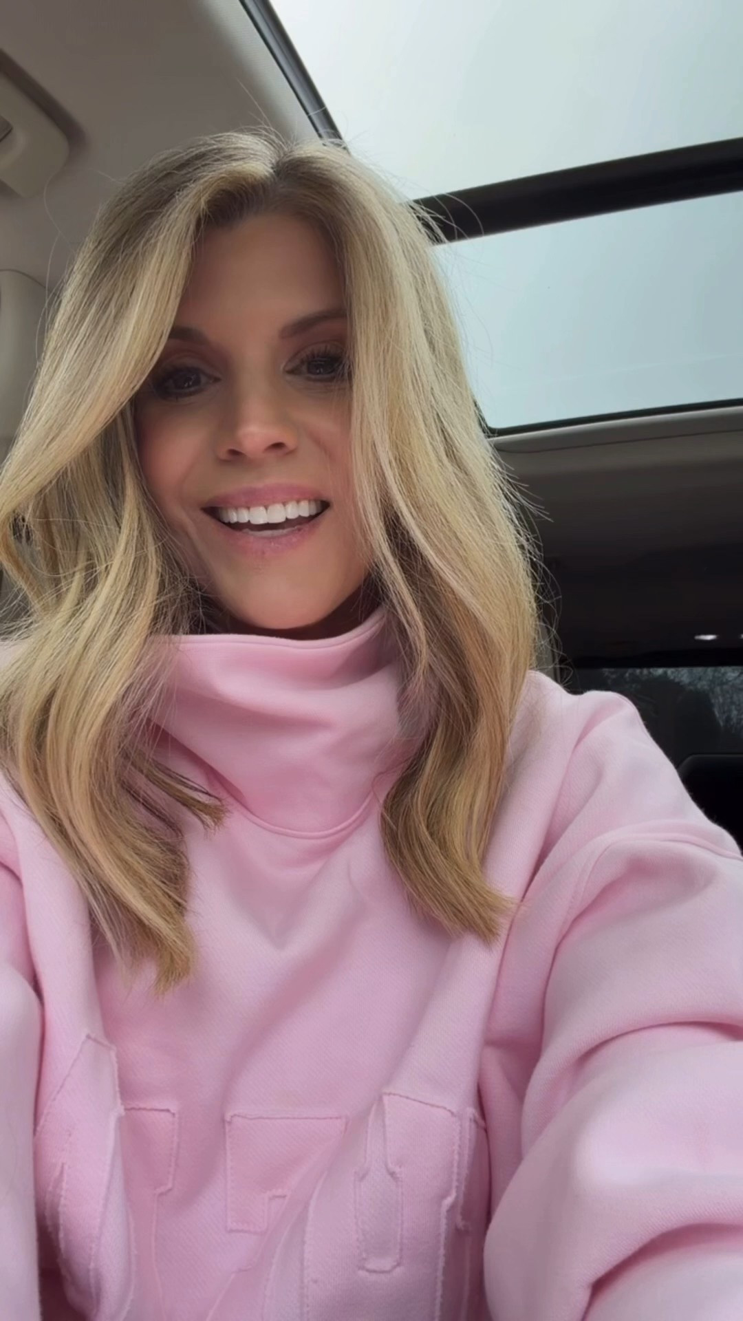 My Sephora order — buy online and pick up in store! This is everything I got! Exact colors are linked! 

Rhode Lip Liner color Press 
Glossier Lip Gloss color Frosty
Rhode Lip Gloss color Raspberry Jelly
Huda Beauty Powder color Pound Cake