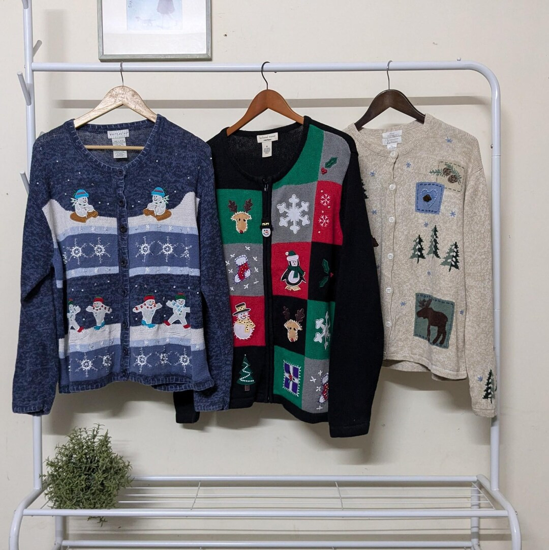 XL Vintage Christmas Themed Cardigans Retro 80-90's Ramiecotton Hand Knitted Embroidered Knit Fes... | Etsy (US)