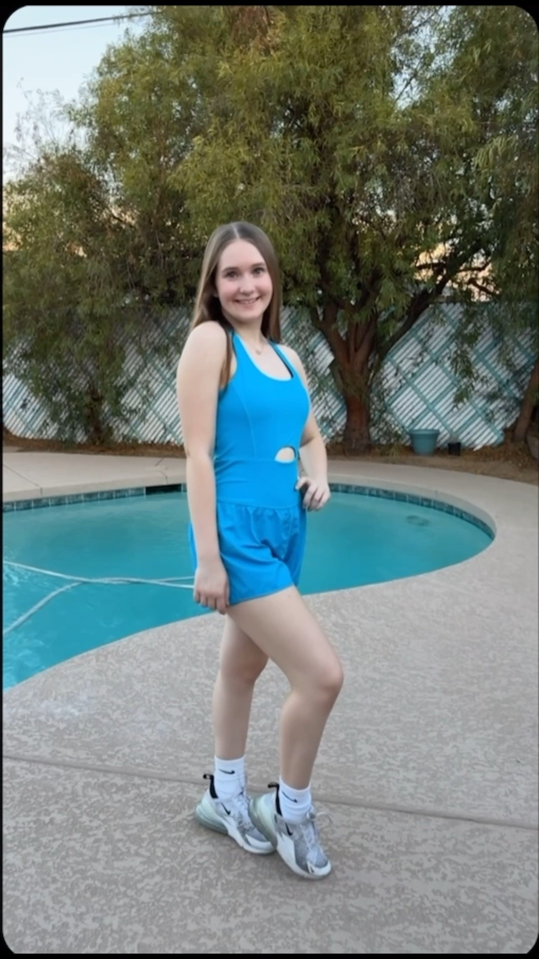 One-piece, all the confidence 💪✨ This workout romper is giving cute, comfy, and functional all at once! The built-in padded bra makes it so easy to throw on and go, whether you’re headed to the gym, a walk, Pilates, or running errands. Flattering, supportive, and seriously comfortable — this is one of those pieces you’ll keep reaching for. 🤍

#LTKFitness #WorkoutStyle #GymOutfit #ActivewearFinds #RomperStyle #WorkoutRomper #FitnessFashion #AthleisureWear #GymLook #PilatesOutfit #ActivewearAddict #FitnessMotivation #WomenWhoWorkout #OOTDFitness #GymEssentials #AthleisureStyle #LTKUnder50 #AmazonFashionFinds #FitnessGirl #EverydayActivewear

#LTKootd #LTKfitnessgoals #LTKActive
