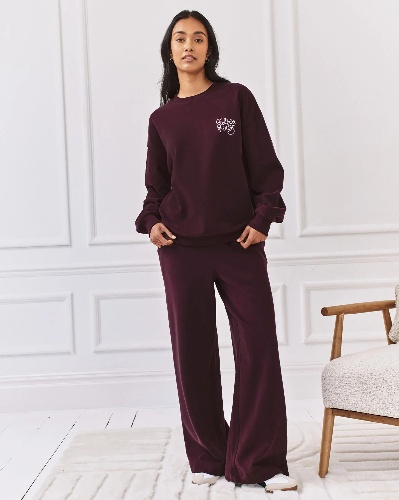 Organic Cotton Embroidered Script Logo Sweatshirt - Burgundy | Chelsea Peers NYC