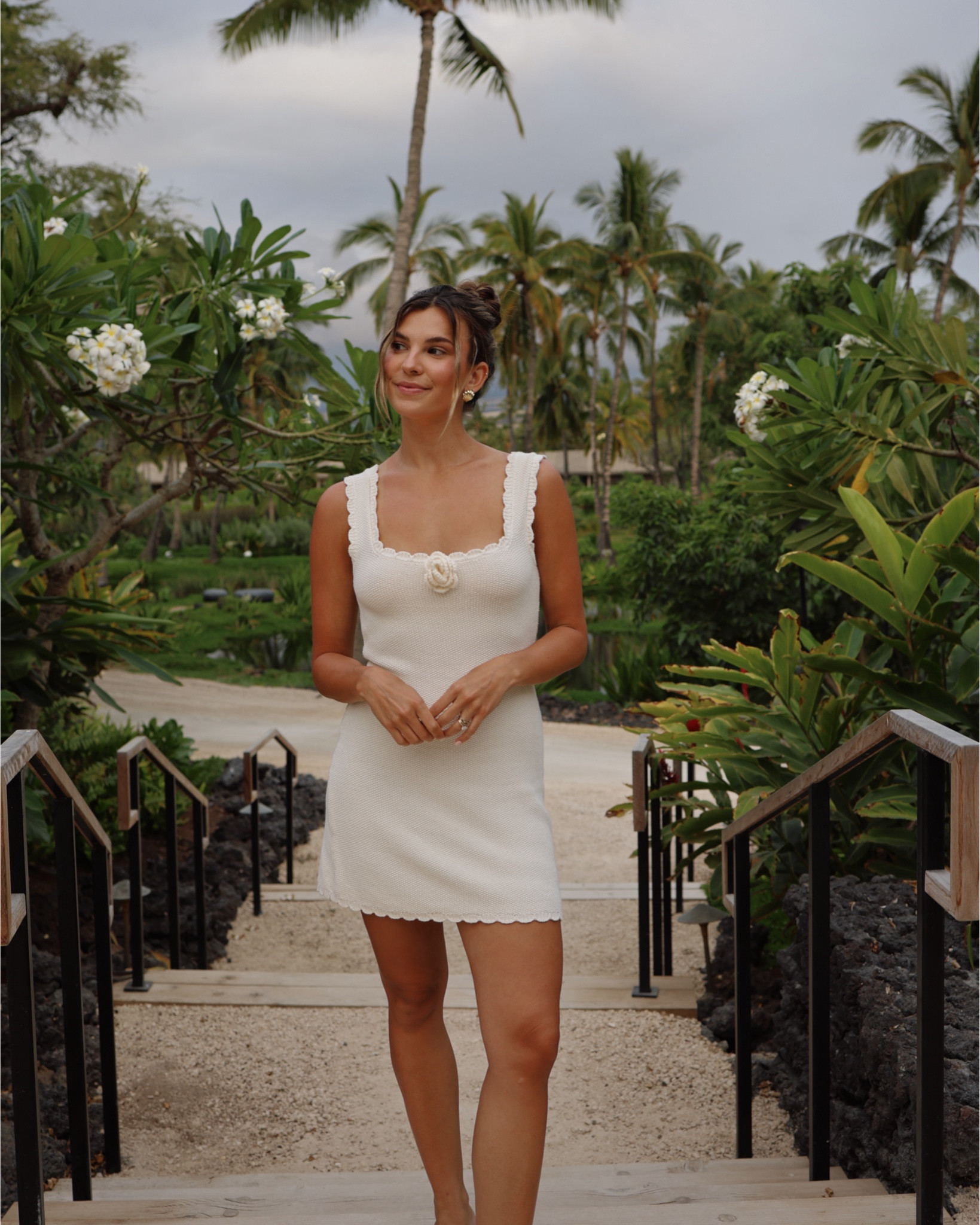 Hawaii dinner outfit idea🤍 I’m obsessed with this $30 target dress!!! I’m wearing size xs 

#LTKstyletip #LTKfindsunder50 #LTKtravel