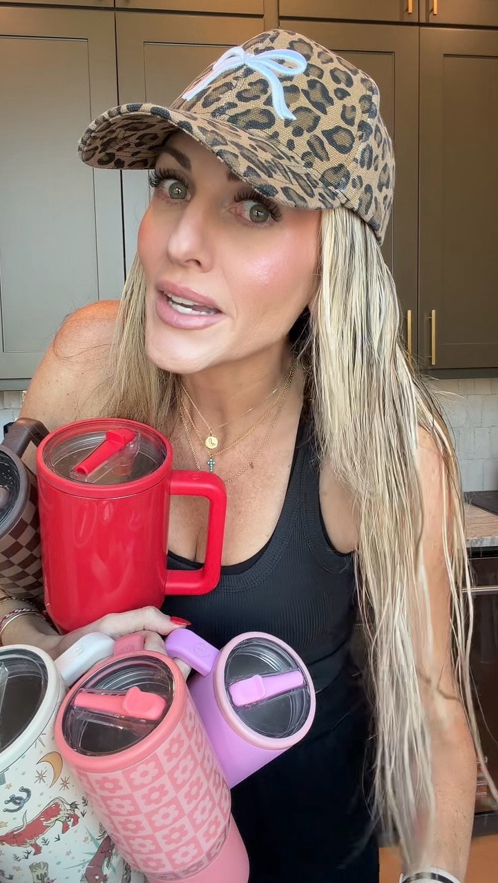 I collect HydroJugs like some people collect shoes 😂 but can you blame me? The new Tortoise, Stella, and Espresso colors are giving hydrated & aesthetic 💦✨

#LTKFindsUnder100 #LTKSeasonal #LTKGiftGuide