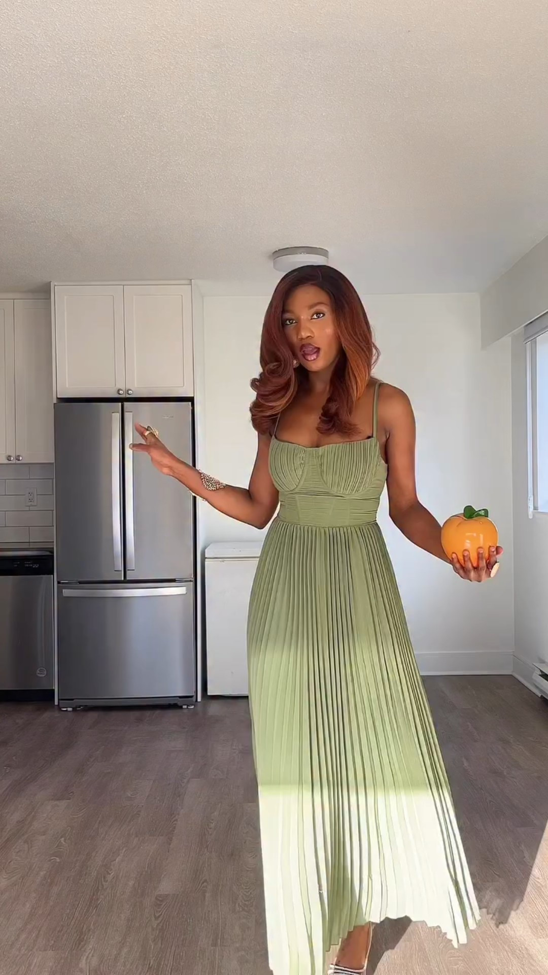 Which is your favorite dress type? Happy Boxing Day lovelies 💕💕….
Use my discount code “sheyii12” to get more off.
#holidaypartydress #newyearseveoutfit #rihoas #dresses #fashionista 
Which is your favorite dress type?