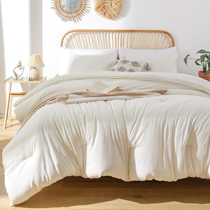 ROSGONIA Queen Comforter Set Ivory, 3pcs(1 Boho Ivory Comforter & 2 Pillowcases) All Season Soft ... | Amazon (US)