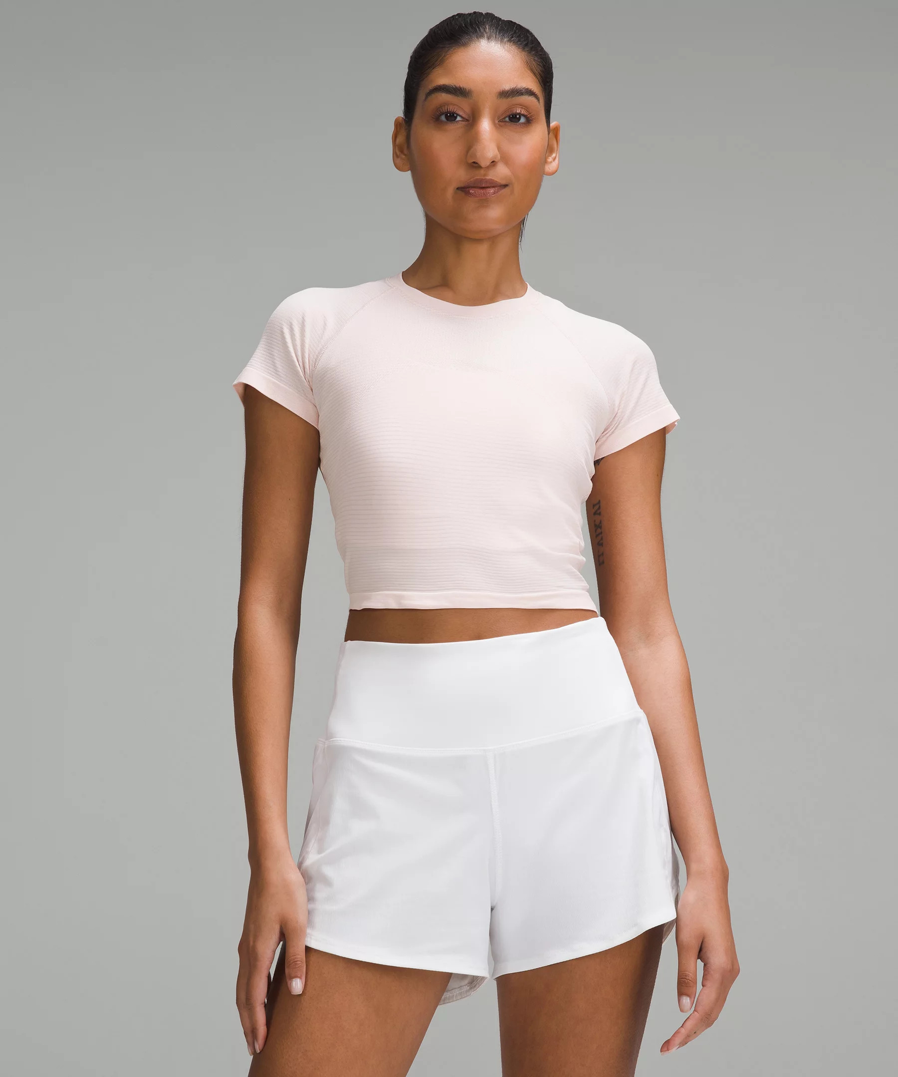 Swiftly Tech Cropped Short-Sleeve Shirt 2.0 | Women's Short Sleeve Shirts & Tee's | lululemon | Lululemon (US)