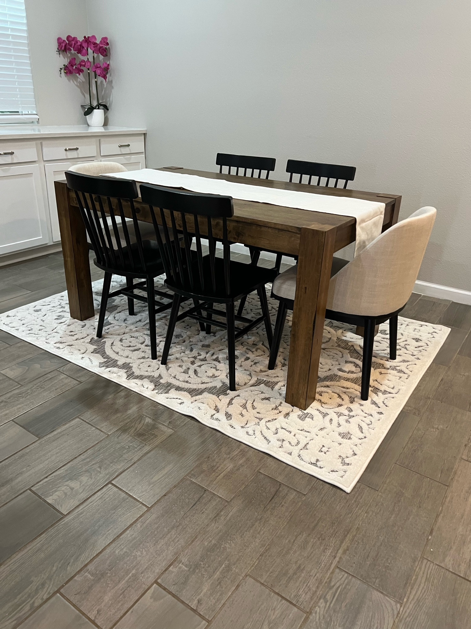 Walmart home
Affordable renter friendly dining room idea

#LTKSeasonal #LTKStyleTip #LTKHome