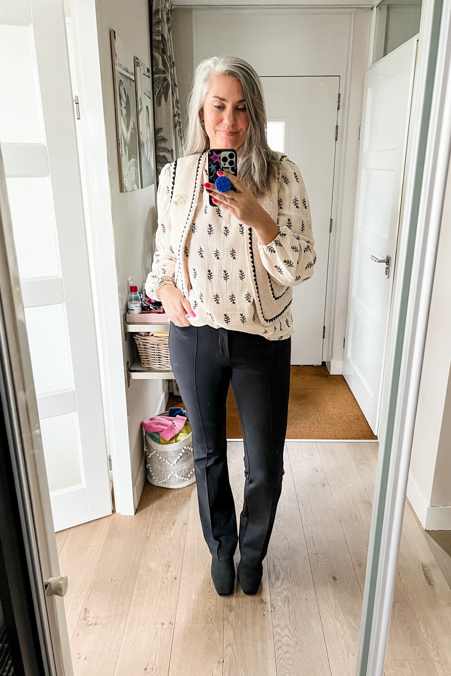Ootd - Thursday. Cream blouse with black embroidery (Norah 42). Teddy gilet and dressy black trousers. Vivaia booties. 



#LTKeurope #LTKshoecrush #LTKworkwear