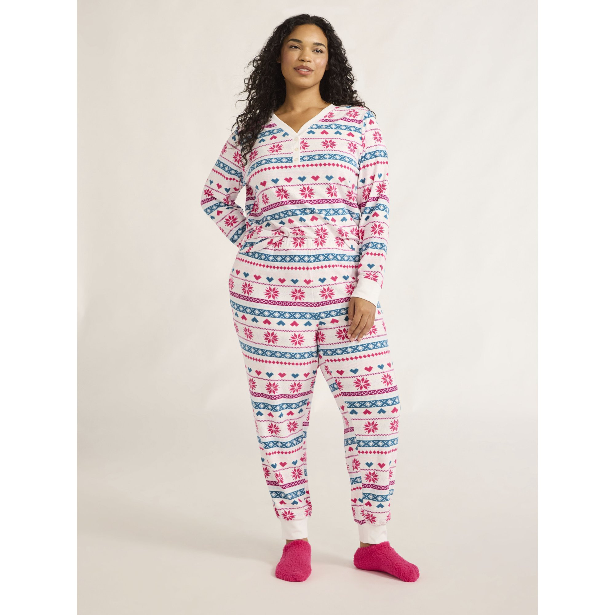 Joyspun Women's Velour Waffle Henley Sleep Top, Jogger Pants and Socks Pajama Set, 3-Piece, Sizes... | Walmart (US)
