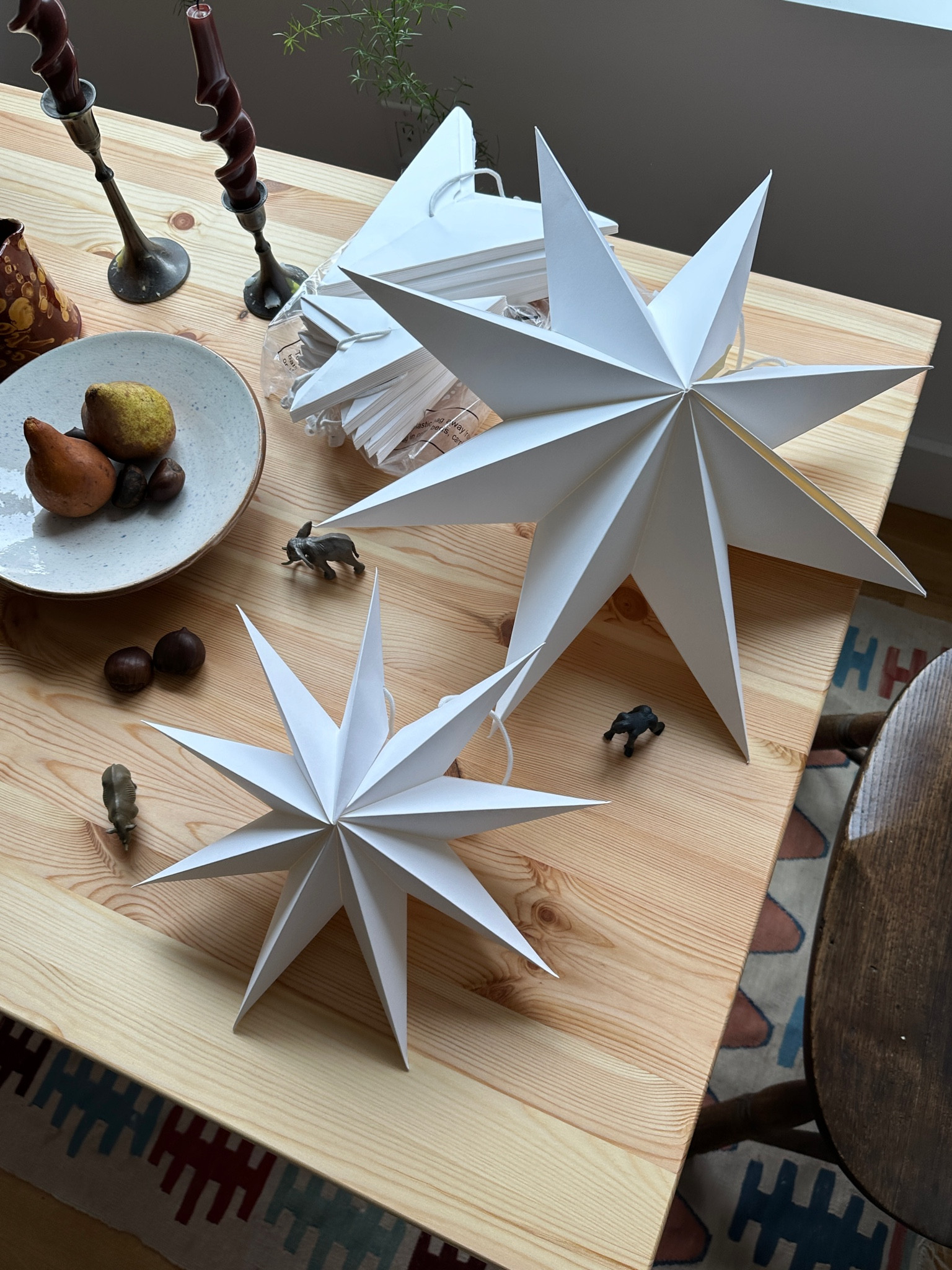 So excited to hang these paper lantern stars in Arlo’s nursery as Christmas decoration. Linking the exact stars below (they come 2 sizes in a pack), the remote control lights I put inside, and the command strips I used to hang them.


Christmas decoration, Christmas stars 

#LTKHome #LTKHoliday #LTKSeasonal