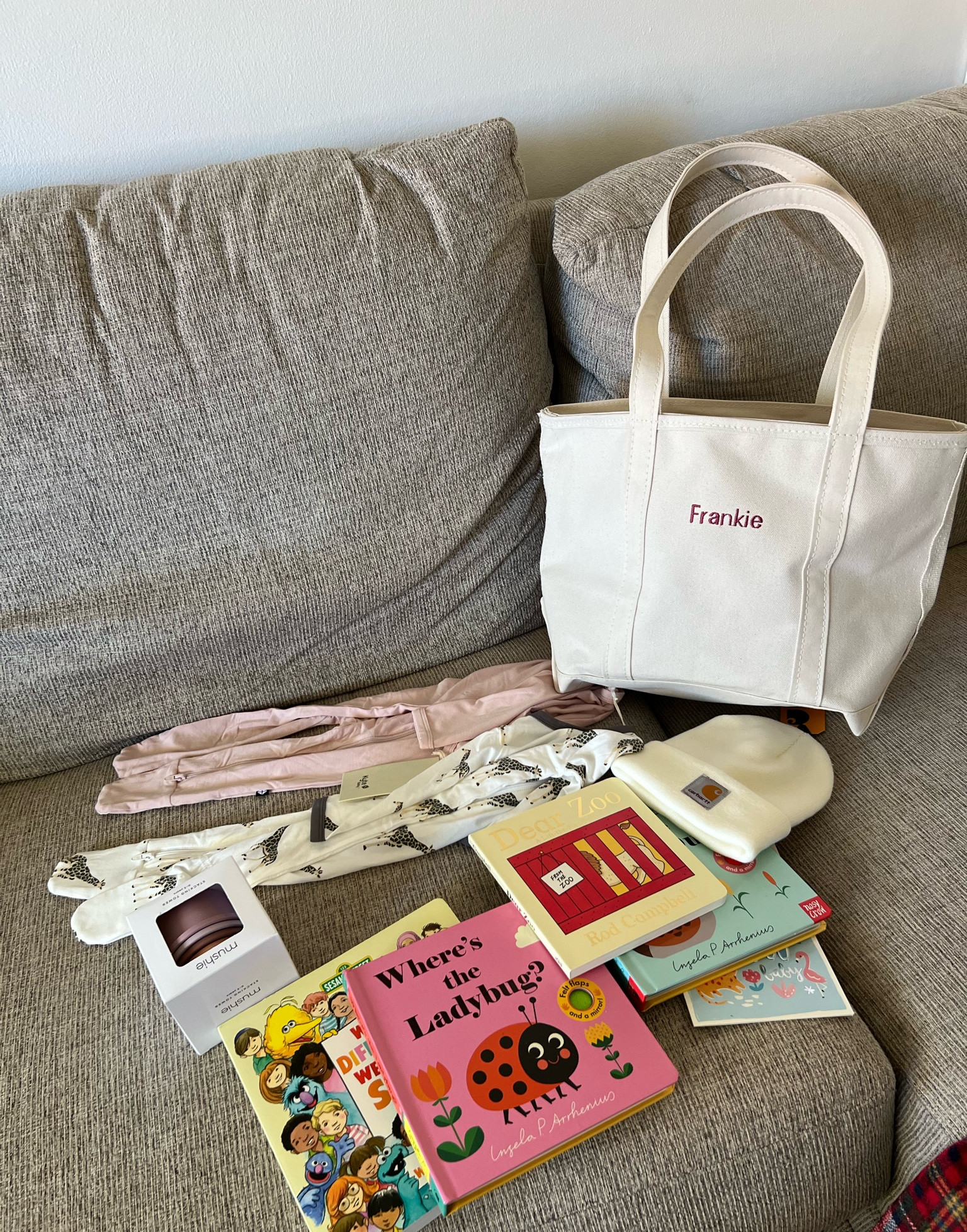 Cute LL Bean bag with tons of goodies in it for baby girl! Perfect gift for a momma and new baby 💗🩵 Could also customize this to give to someone else you love! 

#LTKbaby #LTKHoliday #LTKGiftGuide