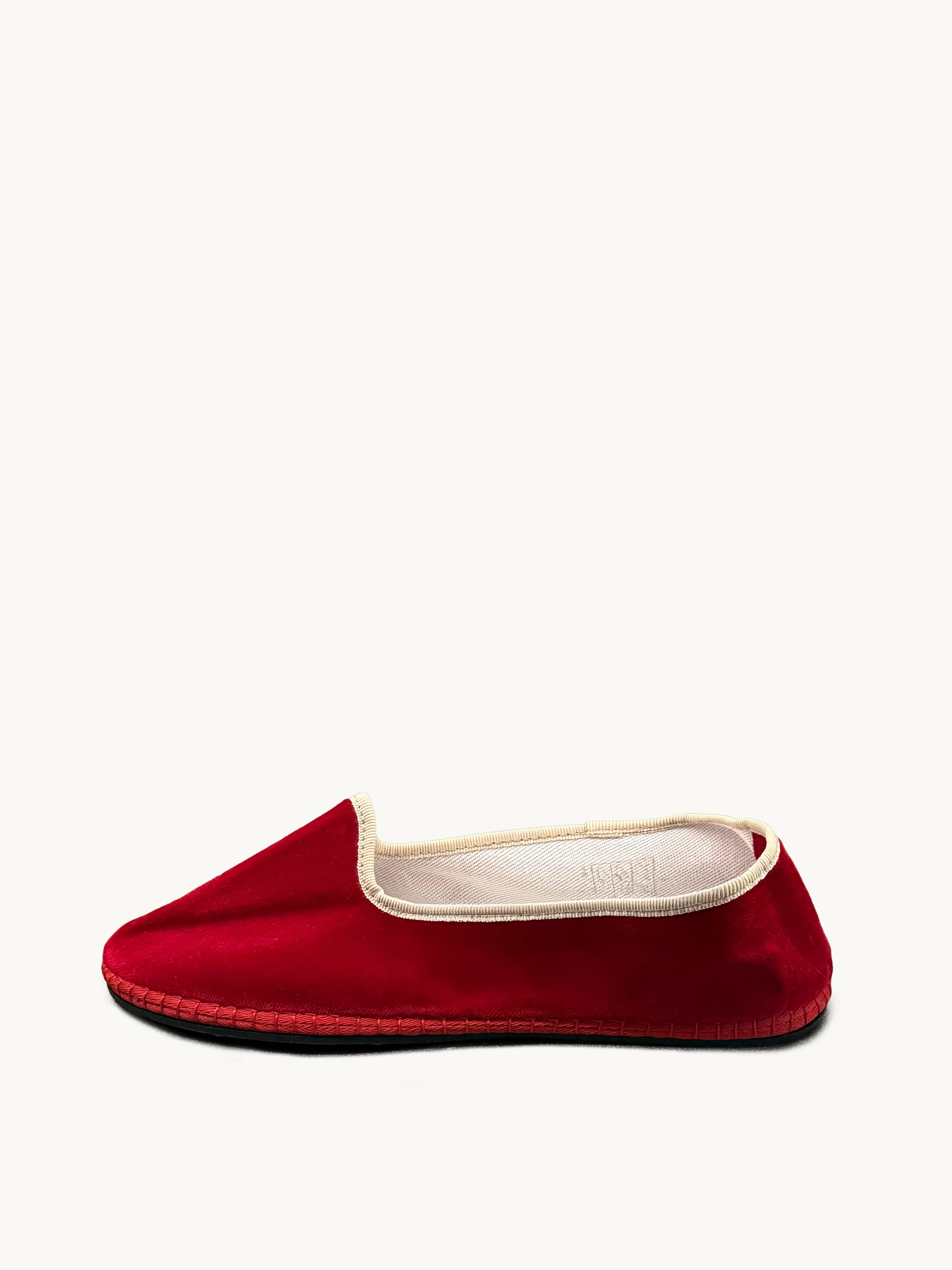 Slippers | goop