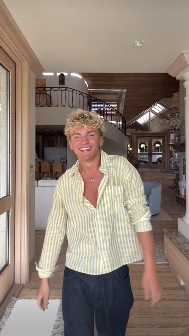 OOTD ⭐️ Shirt from Zara! Vacation outfits beach resort wear

#LTKSaleAlert #LTKootd #LTKMens