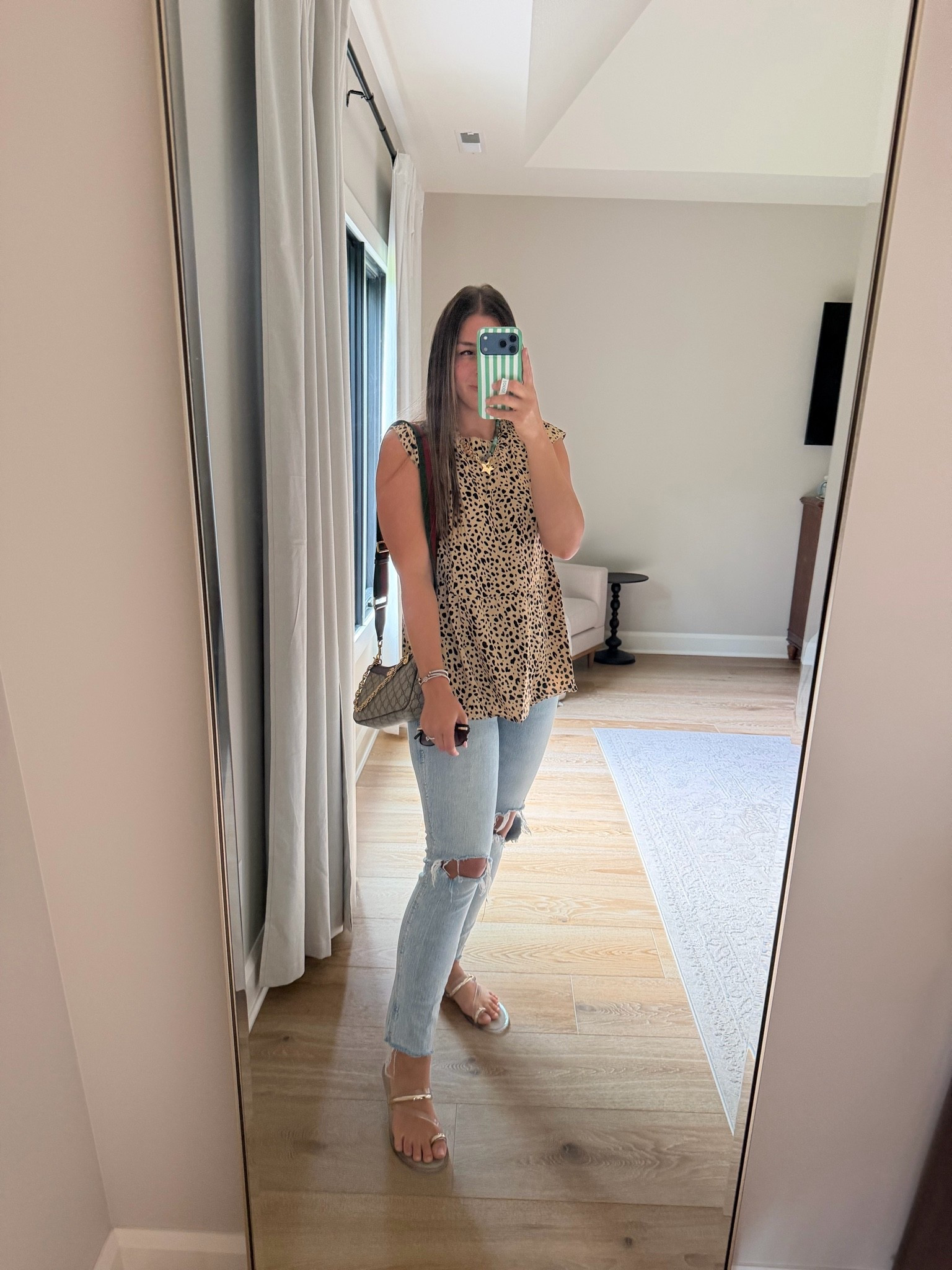 Casual style // jeans and going out top