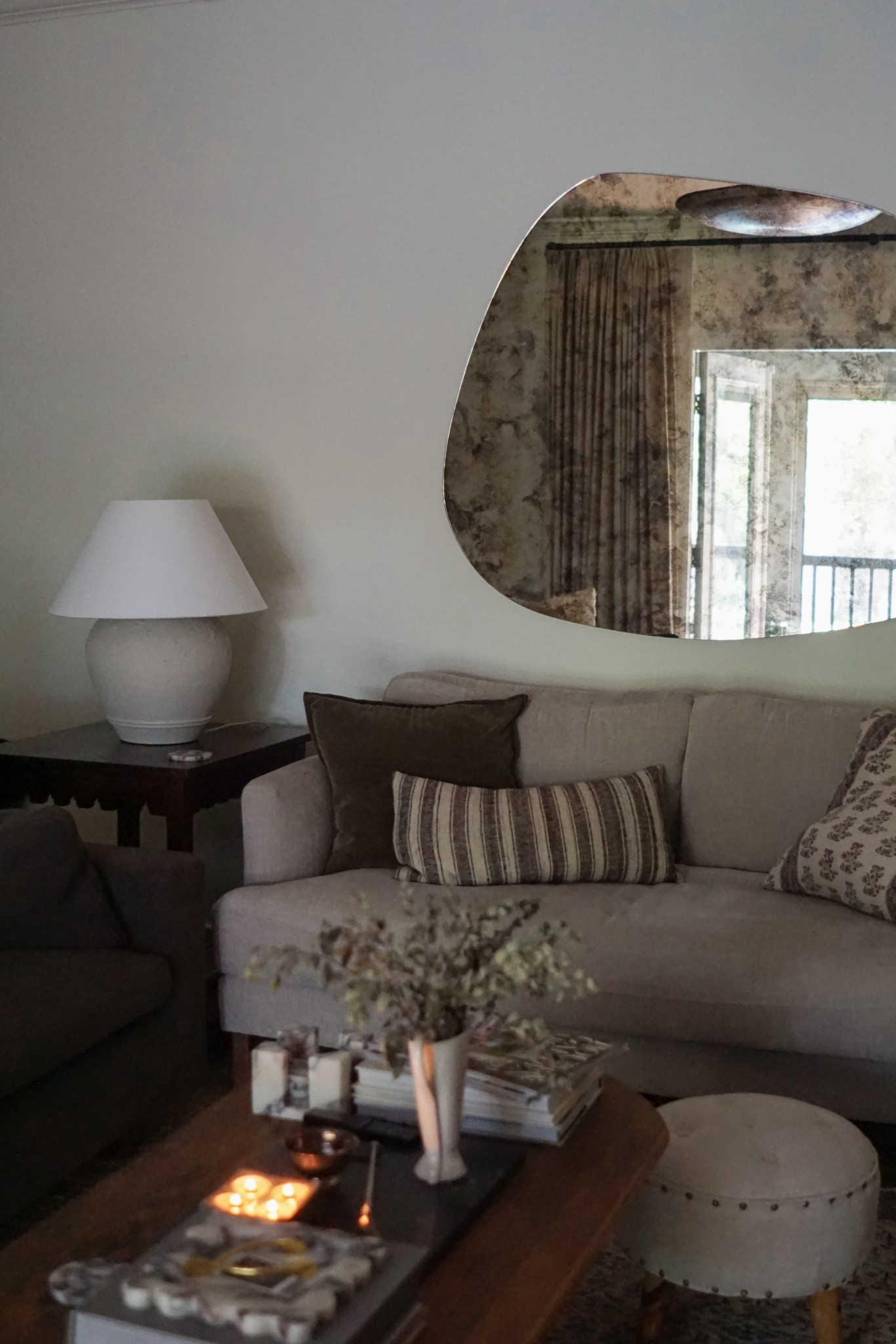 Fall living room 🤎

#LTKSeasonal #LTKStyleTip #LTKHome