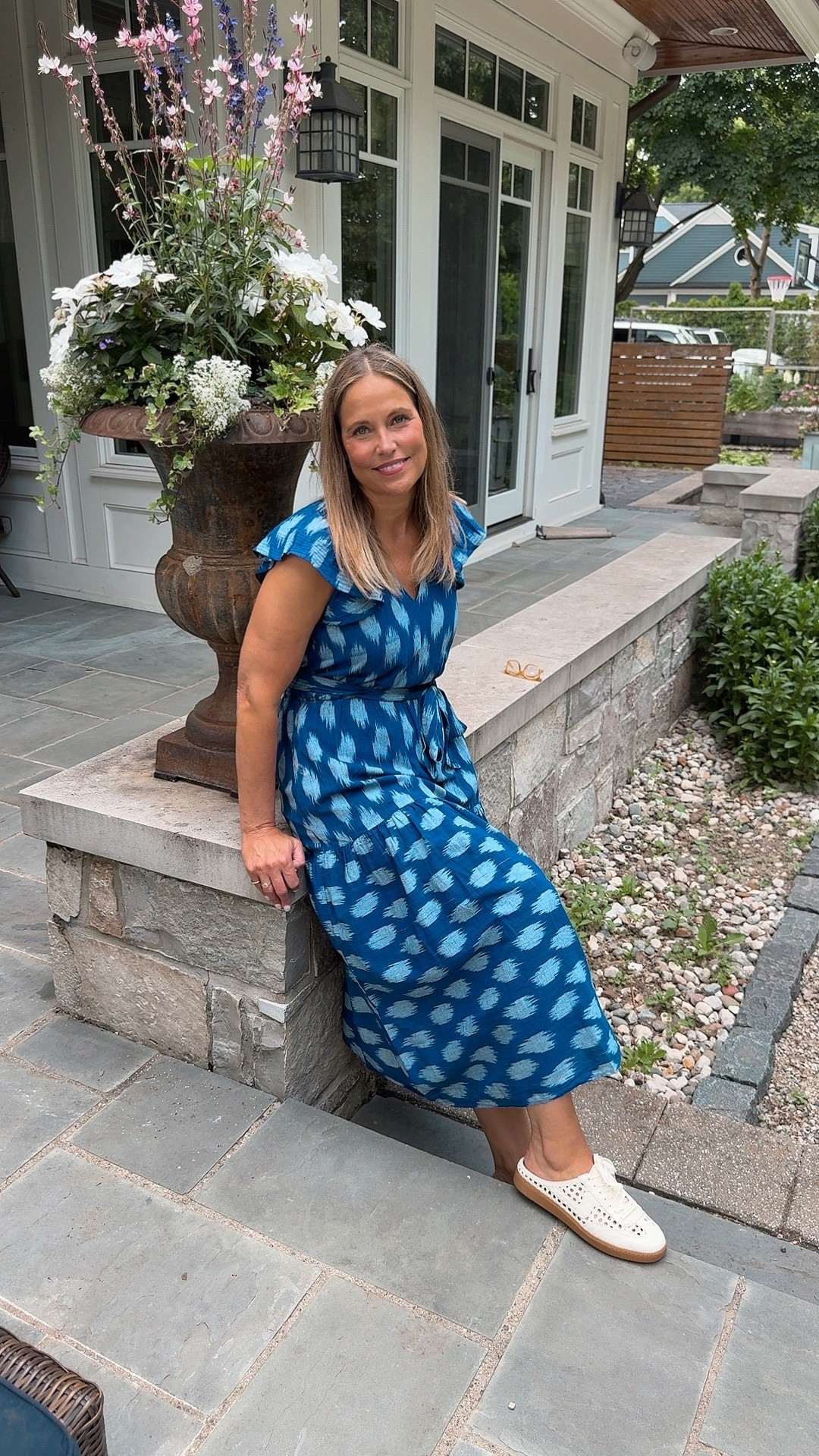 This maxi dress features a v-neckline, short flutter sleeves, a tie-waist belt, and a tiered maxi skirt. Perfect for your  summer vacay!

#LTKStyleTip #LTKSeasonal #LTKTravel