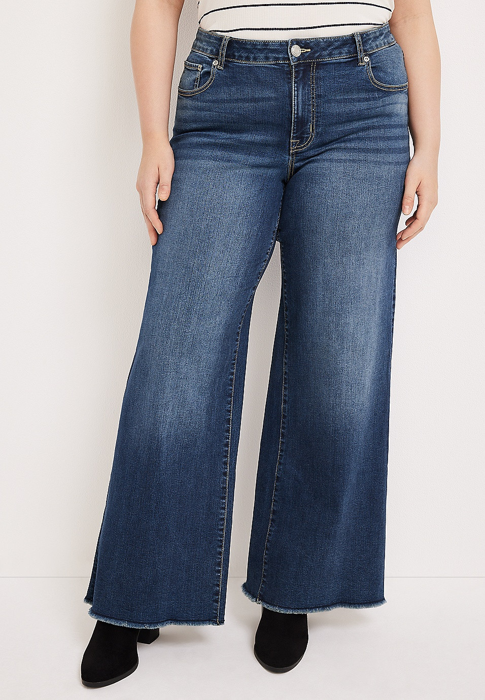 Plus Size m jeans by maurices™ Wide Leg High Rise Frayed Hem Jean | Maurices