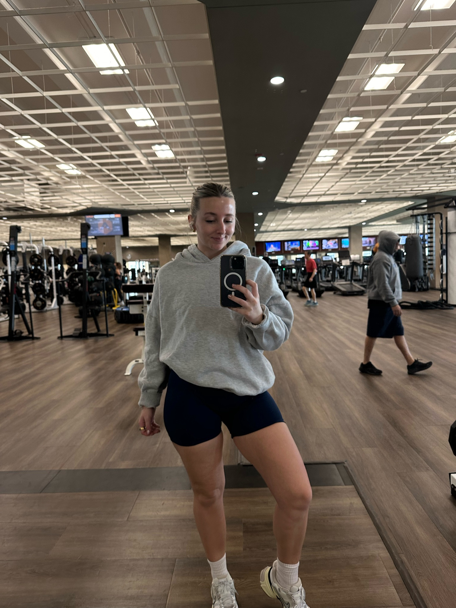 Gym ootd 💙🥰👟