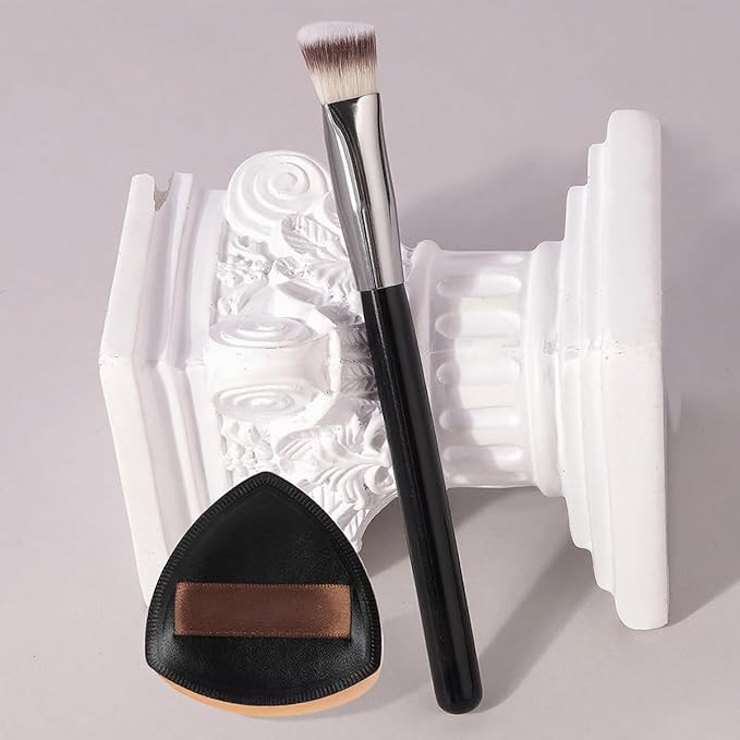 Makeup Brushes Angled Precision Concealer Brush Make Up Brushes for Cream,Liquid,Powder with Make... | Amazon (US)