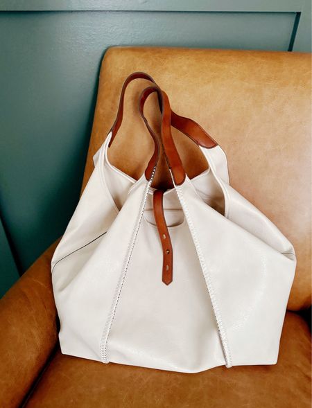 Walmart what?!?🤍🤎
Gorgeous tote bag!

#LTKitbag #LTKsalealert #LTKMostLoved