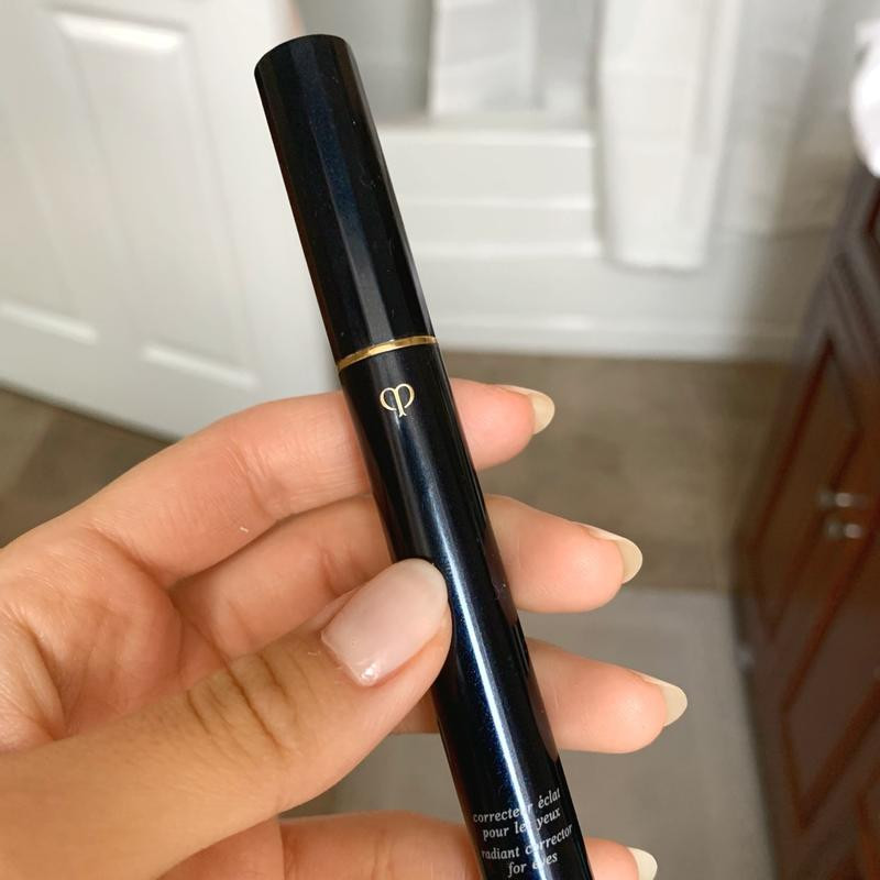 Radiant Corrector for Eyes | Cle De Peau Beaute