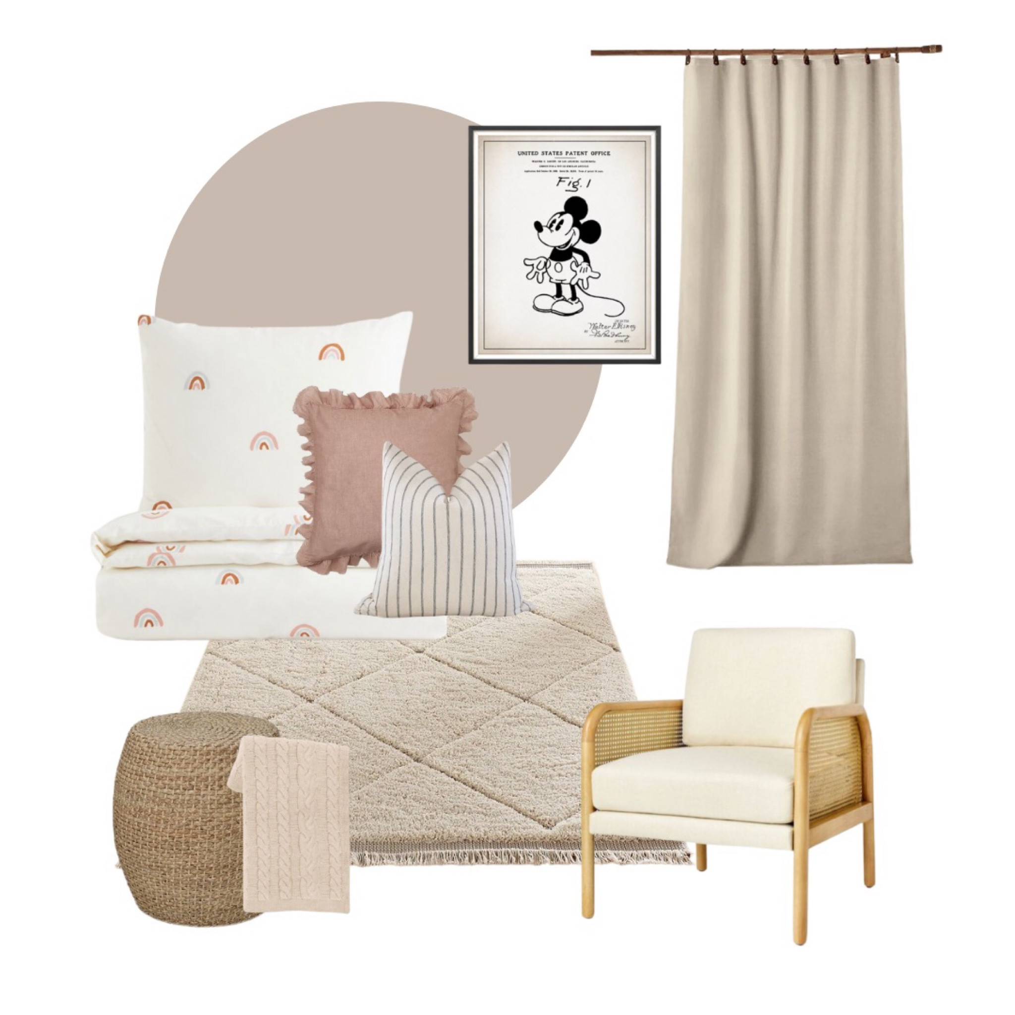 Kids bedroom scheme with Disney and pink details  