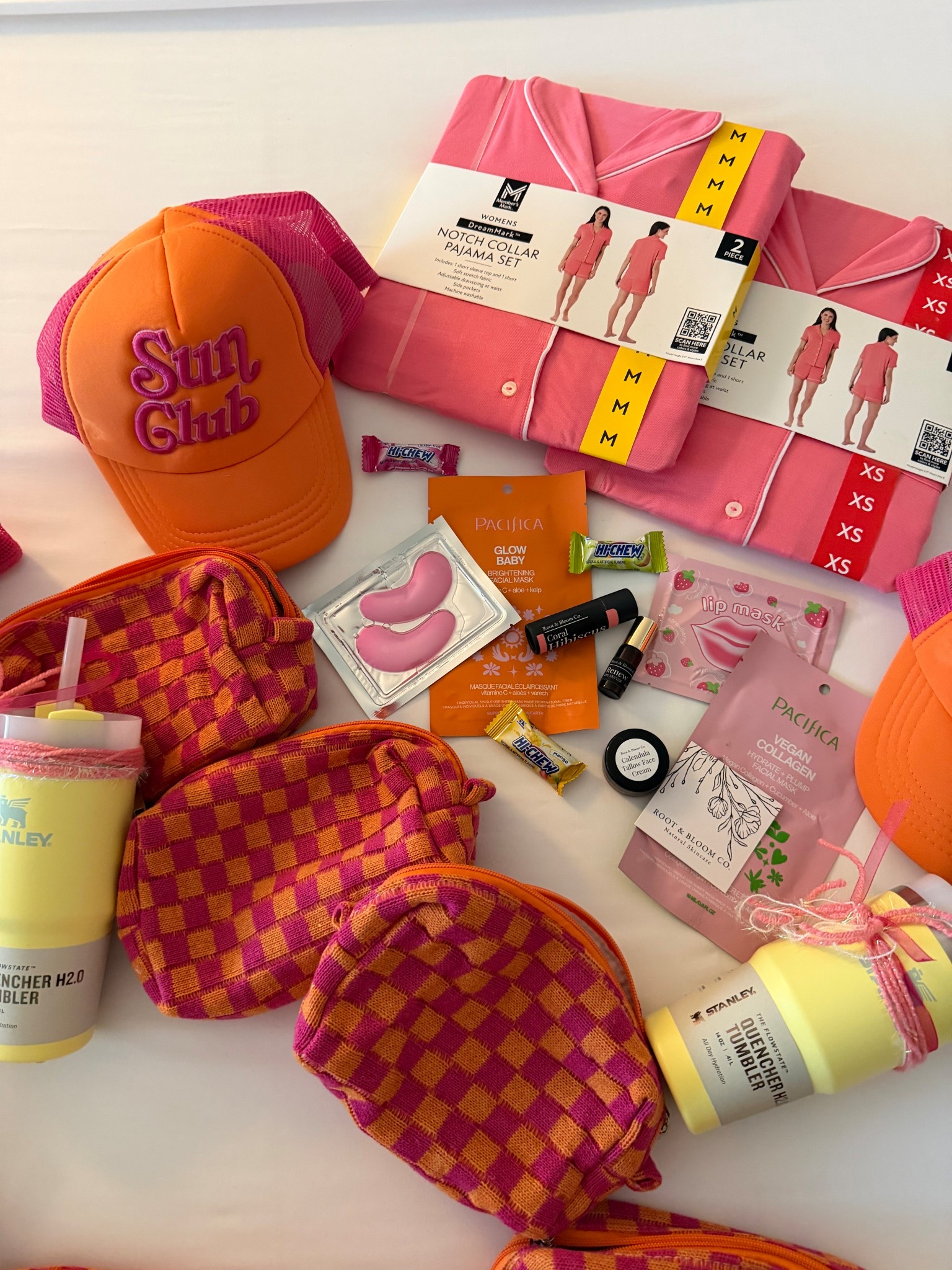 Kristin’s Fave Things 🌺🪸💄🍍

I created party favor bags for my girlfriends to use on our little Miami adventure.

Matching hats, pjs, candy, beauty products


#LTKBeauty #LTKdayinmylife #LTKTravel