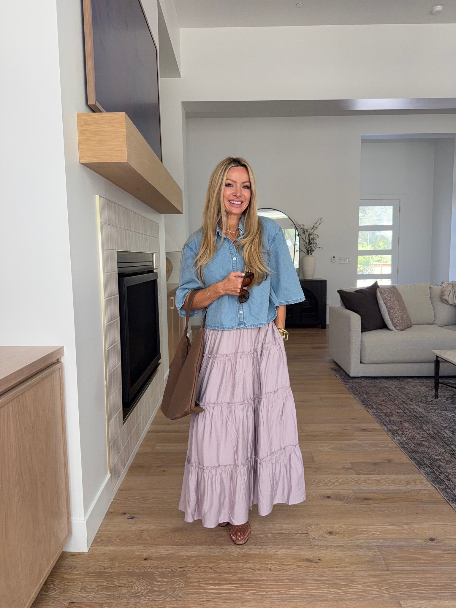 The Amazon capsule wardrobe every teacher needs… and honestly anyone who loves looking put together without overthinking it. 🤍 comment AMAZON and I’ll send you details 

These are the kinds of outfits you can grab on busy mornings and know you’ll feel confident all day. They’re comfortable, easy to mix and match, and look so much more polished than the effort they take.

Which look are you wearing first? 👇

#amazonfashion #teacherstyle #teacheroutfits #amazonfinds #capsulewardrobe