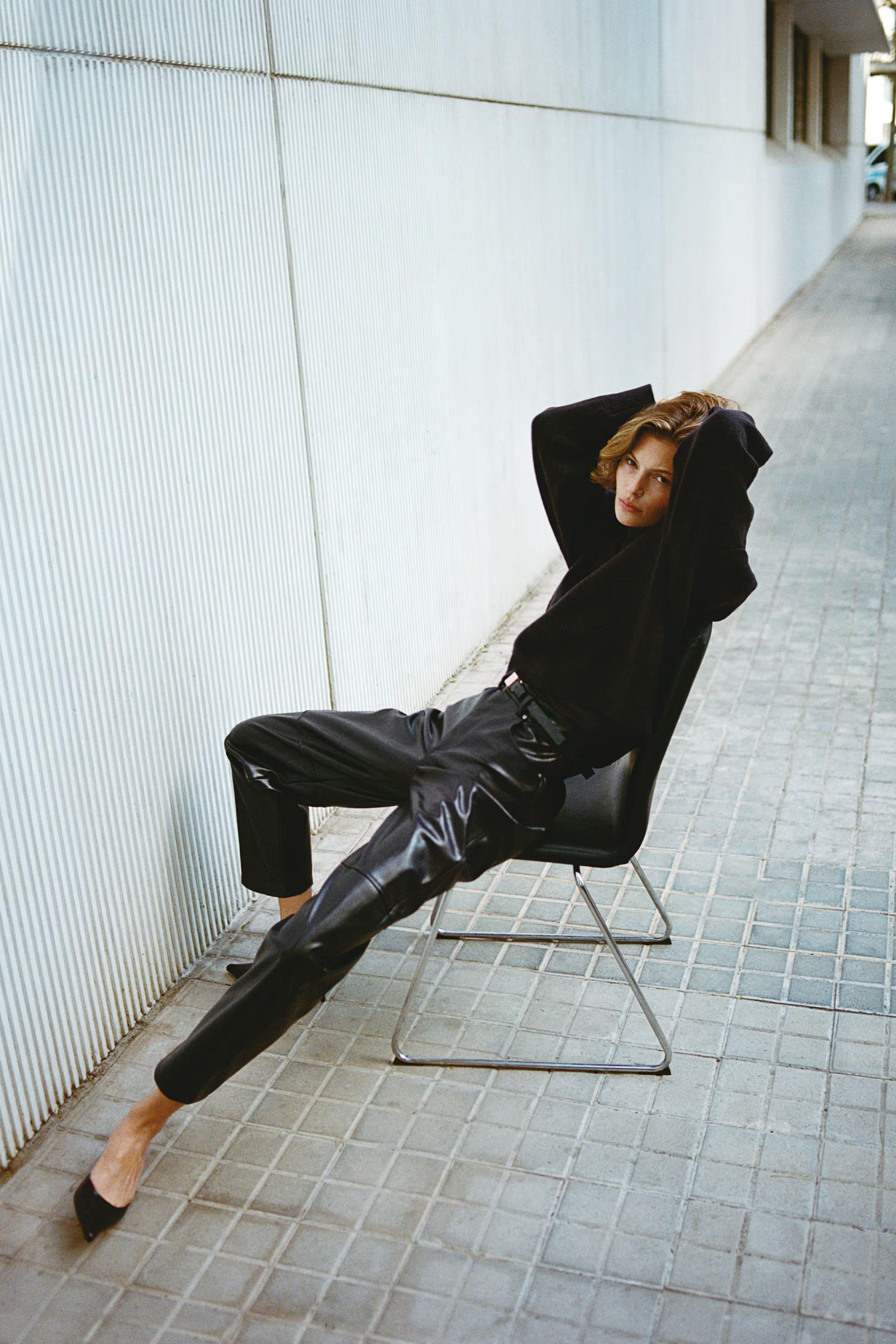 Coated trousers - Dark brown - Ladies | H&M GB | H&M (UK, MY, IN, SG, PH, TW, HK)